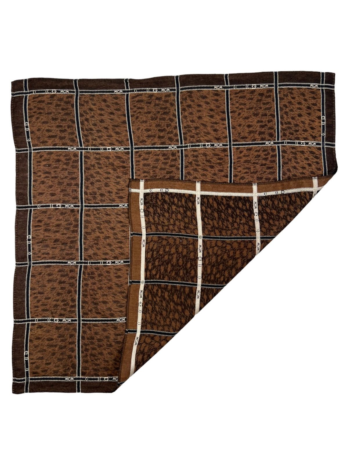 MCM MCM Handkerchief Neckerchief Bandana Pocketsquare Size ONE SIZE - 4 Thumbnail