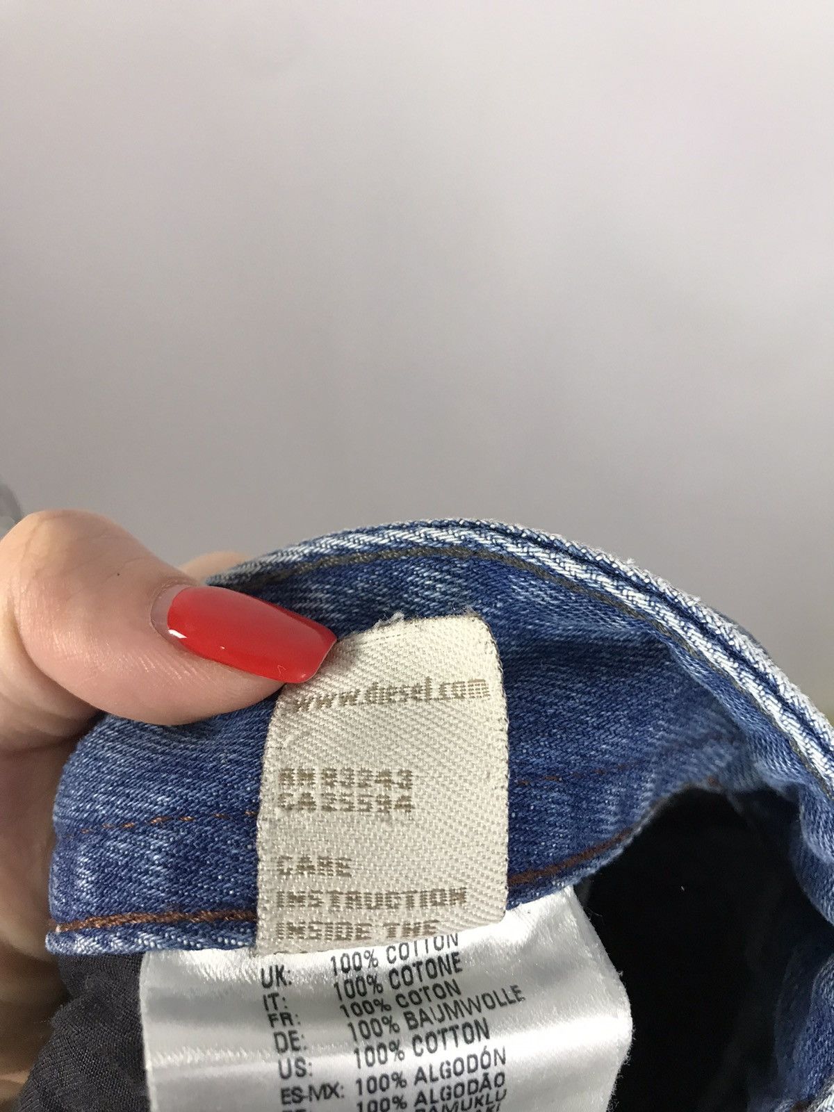 Diesel Diesel luxury distressed denim jeans Size US 31 - 7 Thumbnail