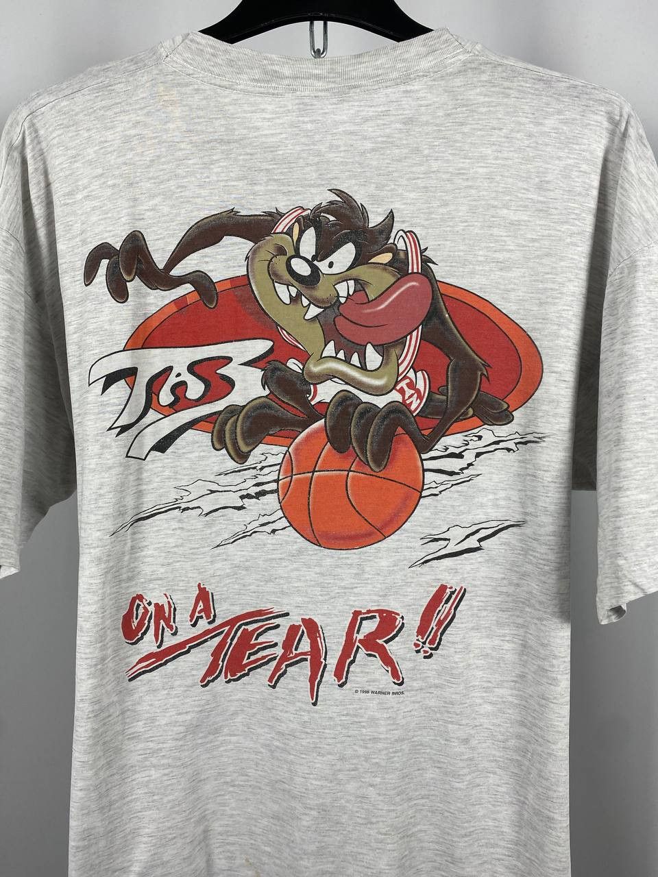 Warner Bros Warner Bros TAZ basketball vintage 199& size XL Size US XL / EU 56 / 4 - 2 Thumbnail