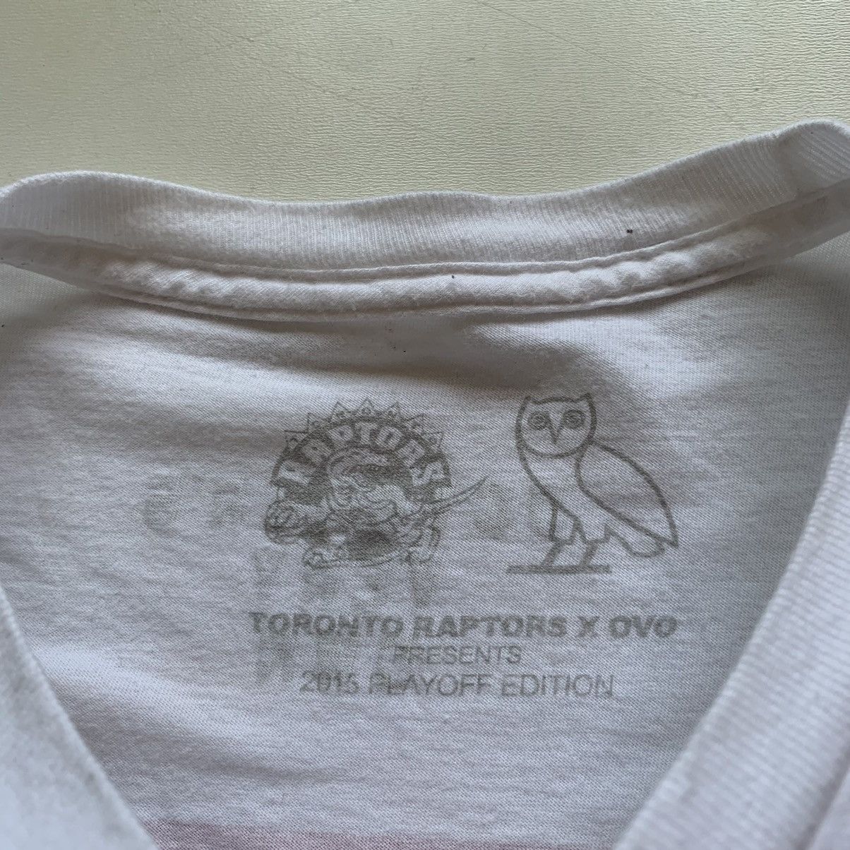 NBA × October's Very Own × Vintage Vintage Y2K Toronto Raptors OVO Drake night graphic t-shirt Size US L / EU 52-54 / 3 - 4 Thumbnail