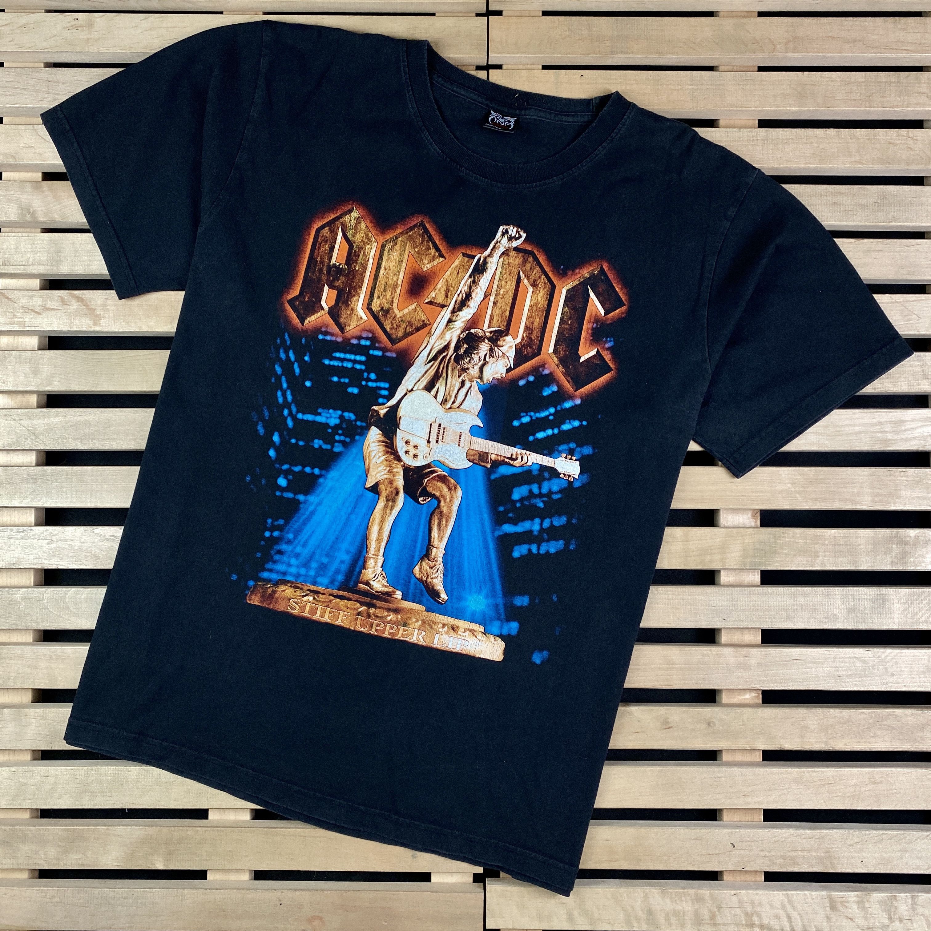 AC/DC × Vintage Men’s Rock T-Shirt Ac/Dc Vintage Size XL Size US XL / EU 56 / 4 - 1 Thumbnail