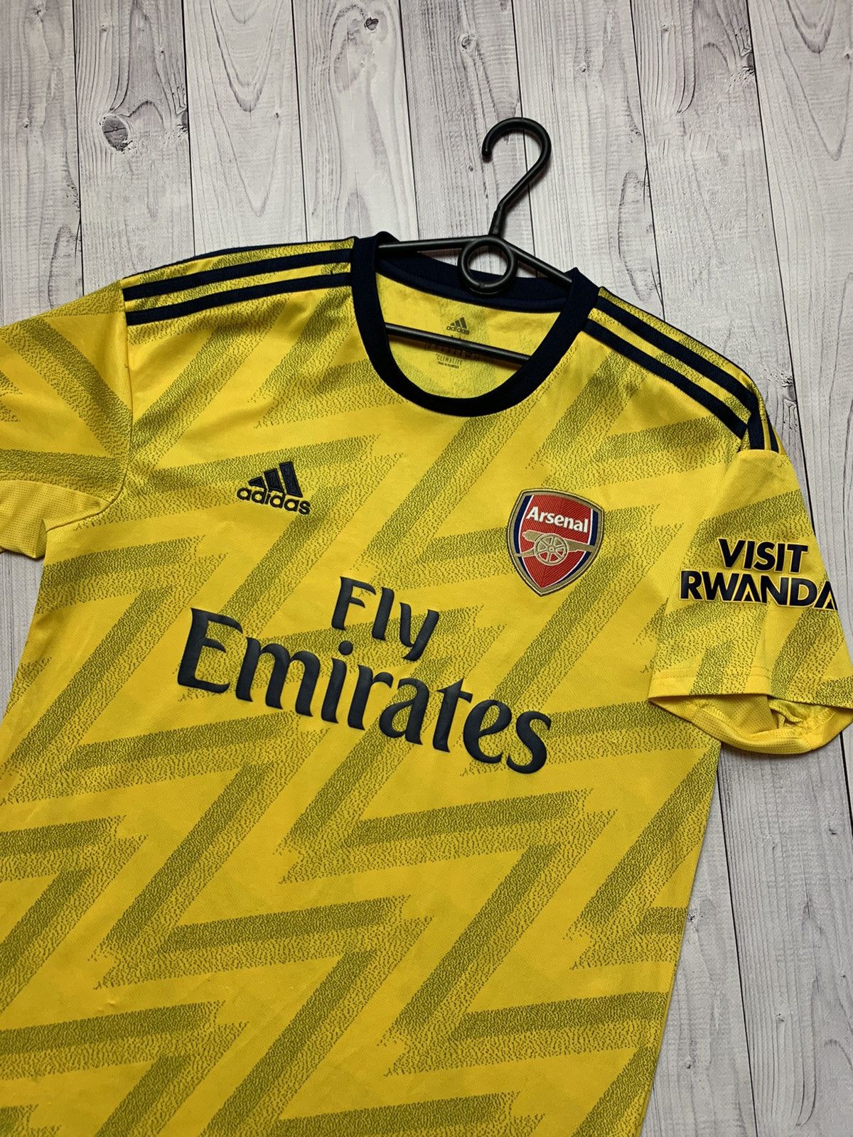 Adidas × Vintage Arsenal soccer jersey Adidas banana away yellow size M Size US M / EU 48-50 / 2 - 2 Thumbnail