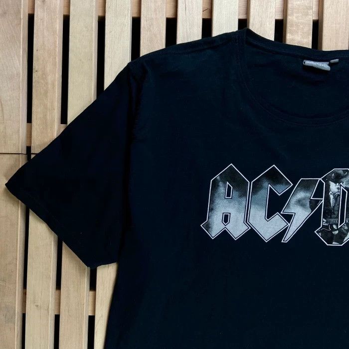 AC/DC × Band Tees × Vintage Mens Vintage T Shirt ACDC AC/DC Size 6XL Size US XXL / EU 58 / 5 - 4 Thumbnail