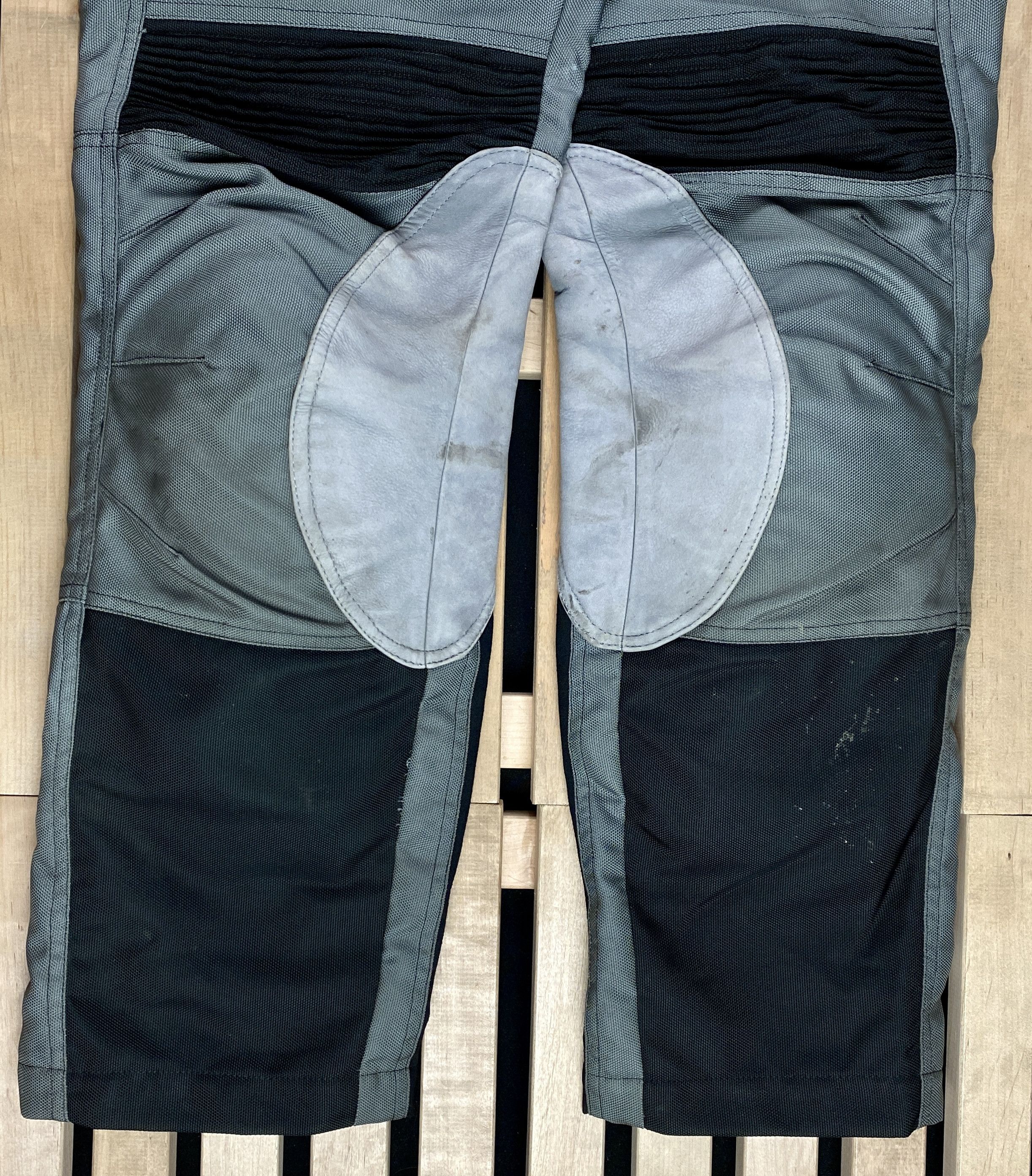 BMW Men’s Racing Lather Pants BMW Size 44 Size US 30 / EU 46 - 3 Thumbnail