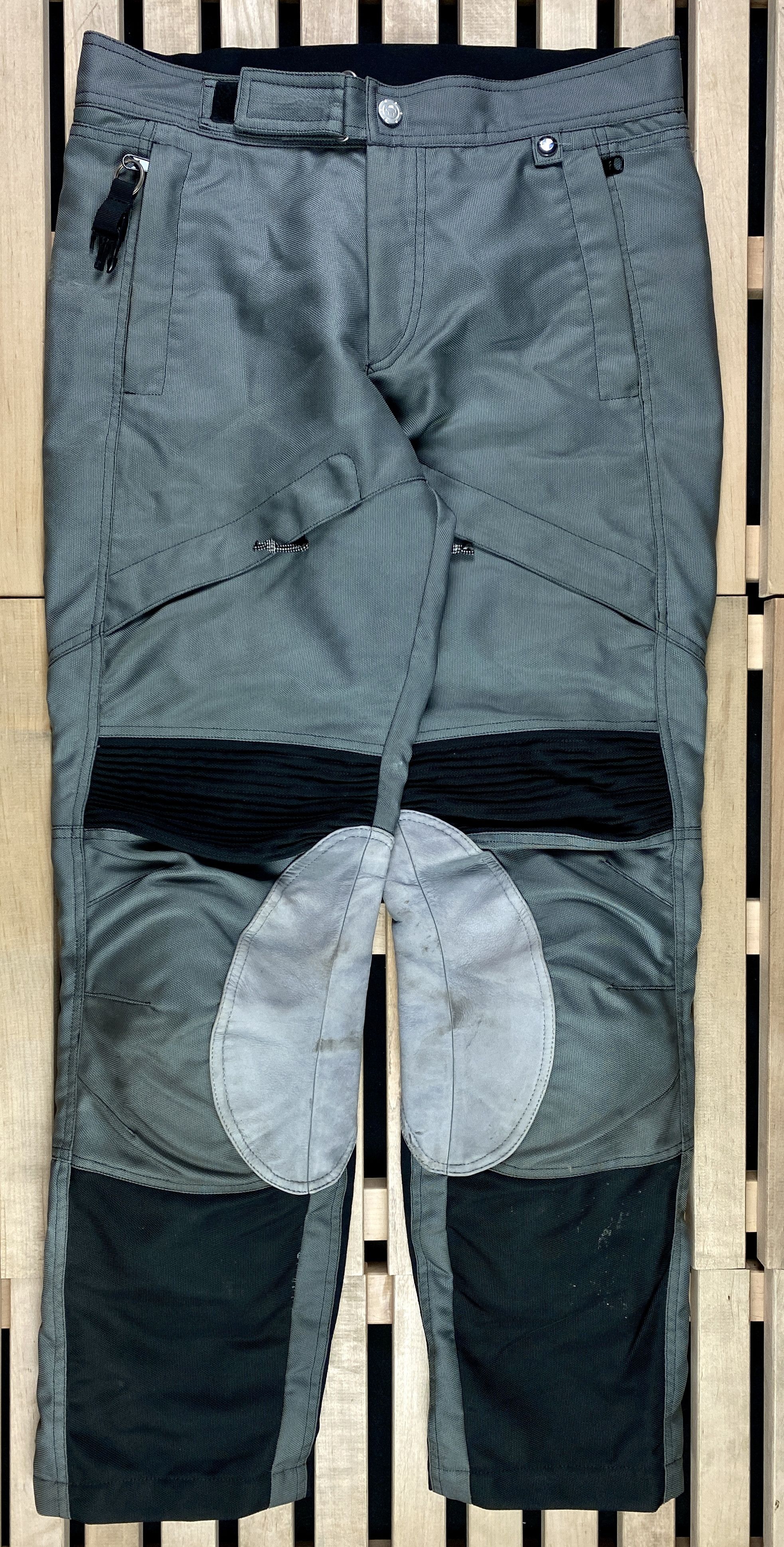 BMW Men’s Racing Lather Pants BMW Size 44 Size US 30 / EU 46 - 1 Thumbnail