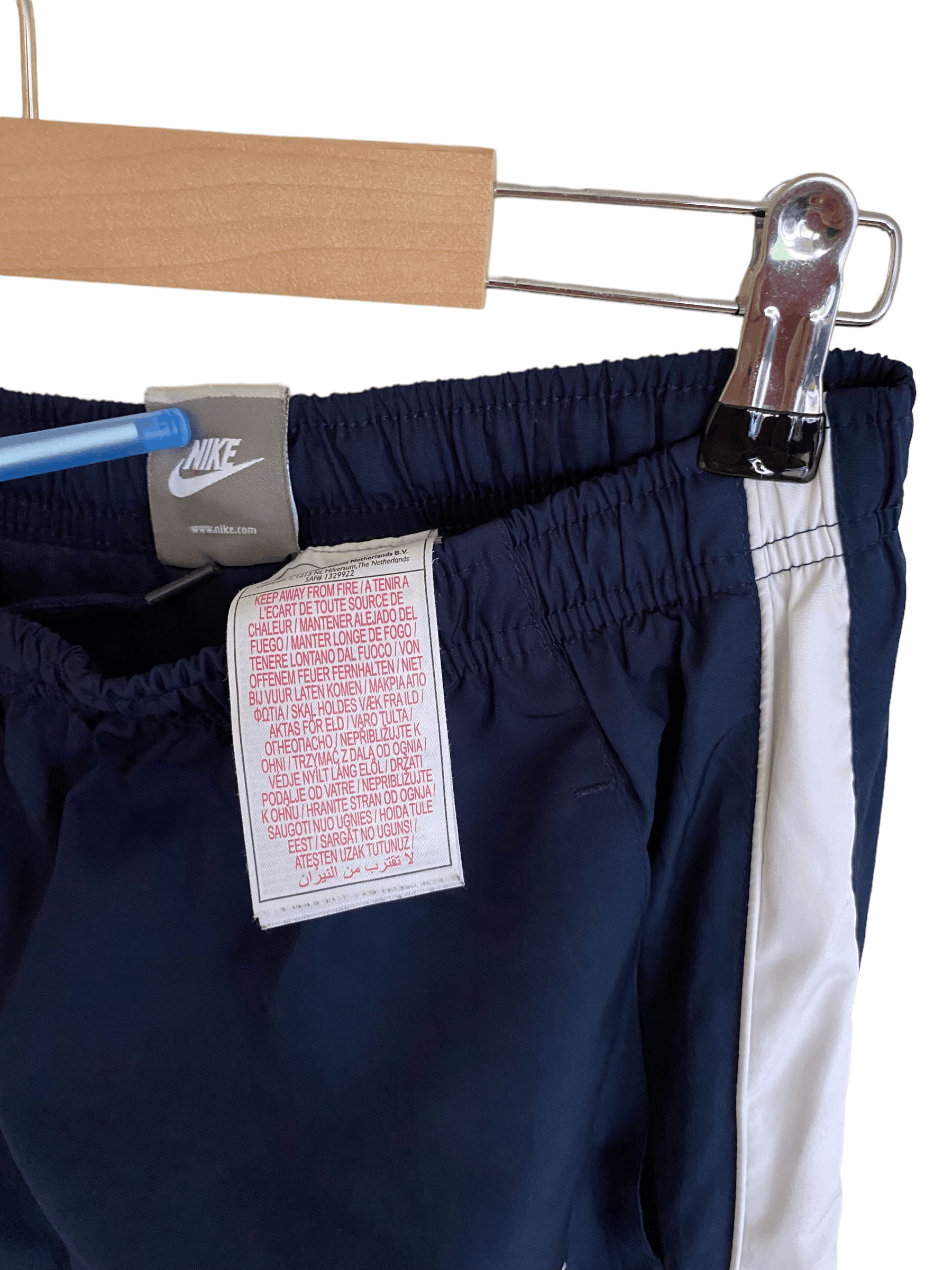 Nike × Vintage Nike 00s' navy trackpants, size M Size US 32 / EU 48 - 2 Thumbnail