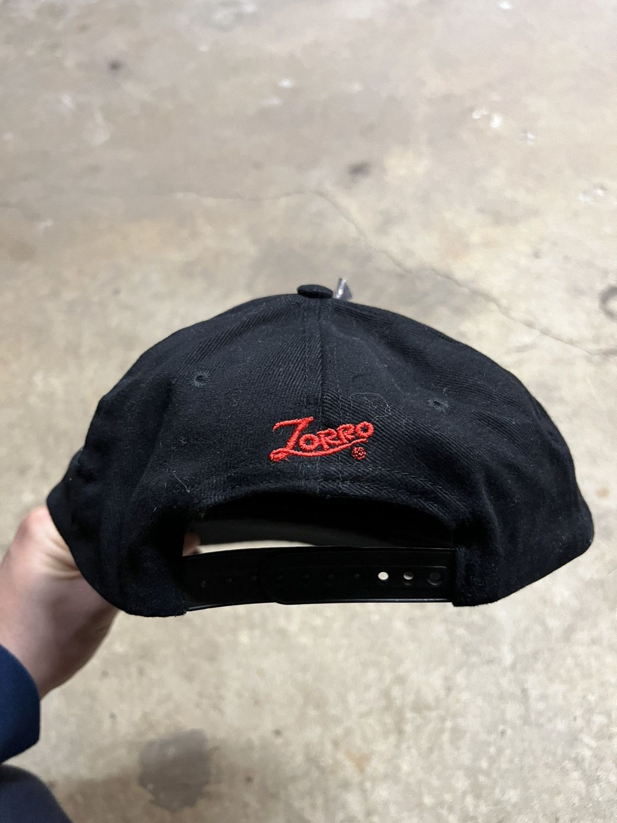 Vintage Vintage 1998 Deadstock The Legend of Zorro Hat Size ONE SIZE - 5 Thumbnail