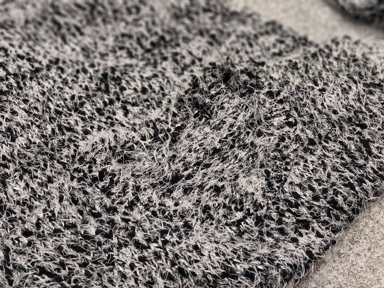 Japanese Brand Vintage 90's Japanese Black Mohair Style Fuzzy Sweater Size US M / EU 48-50 / 2 - 19 Thumbnail