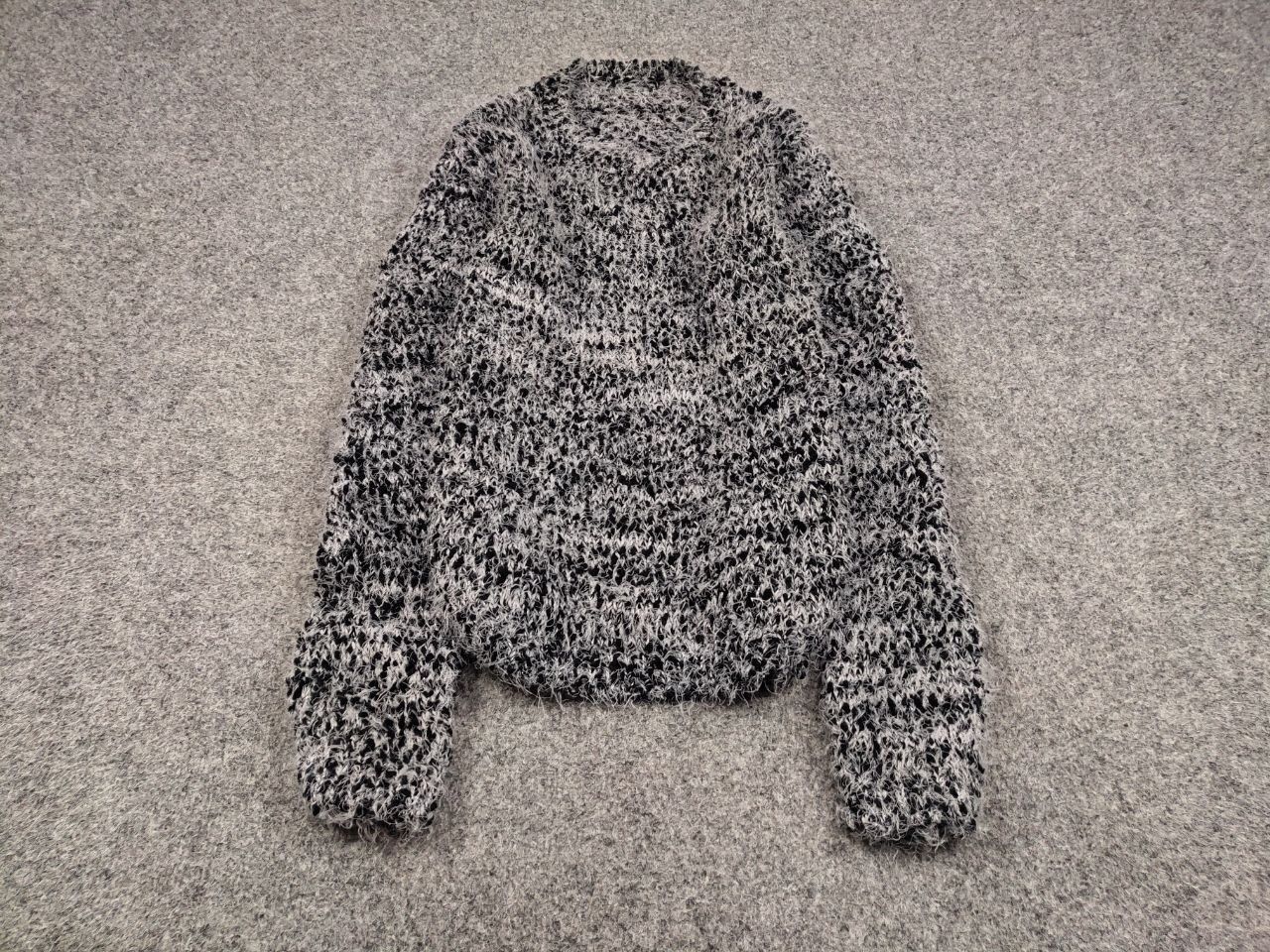 Japanese Brand Vintage 90's Japanese Black Mohair Style Fuzzy Sweater Size US M / EU 48-50 / 2 - 2 Thumbnail