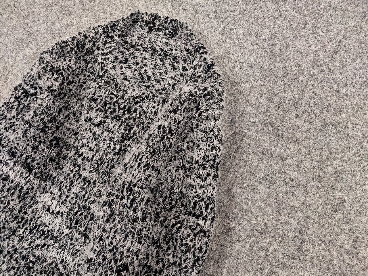 Japanese Brand Vintage 90's Japanese Black Mohair Style Fuzzy Sweater Size US M / EU 48-50 / 2 - 4 Thumbnail