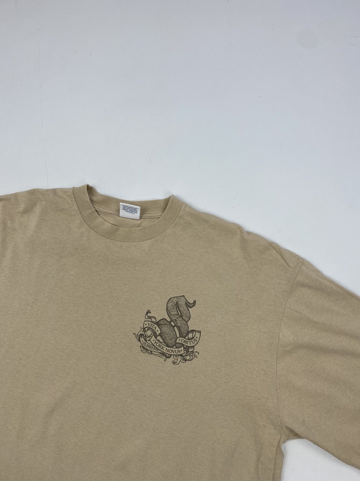 Supreme Supreme Vita York Novus Obitus Shirt 2003 XL Size US XL / EU 56 / 4 - 4 Thumbnail