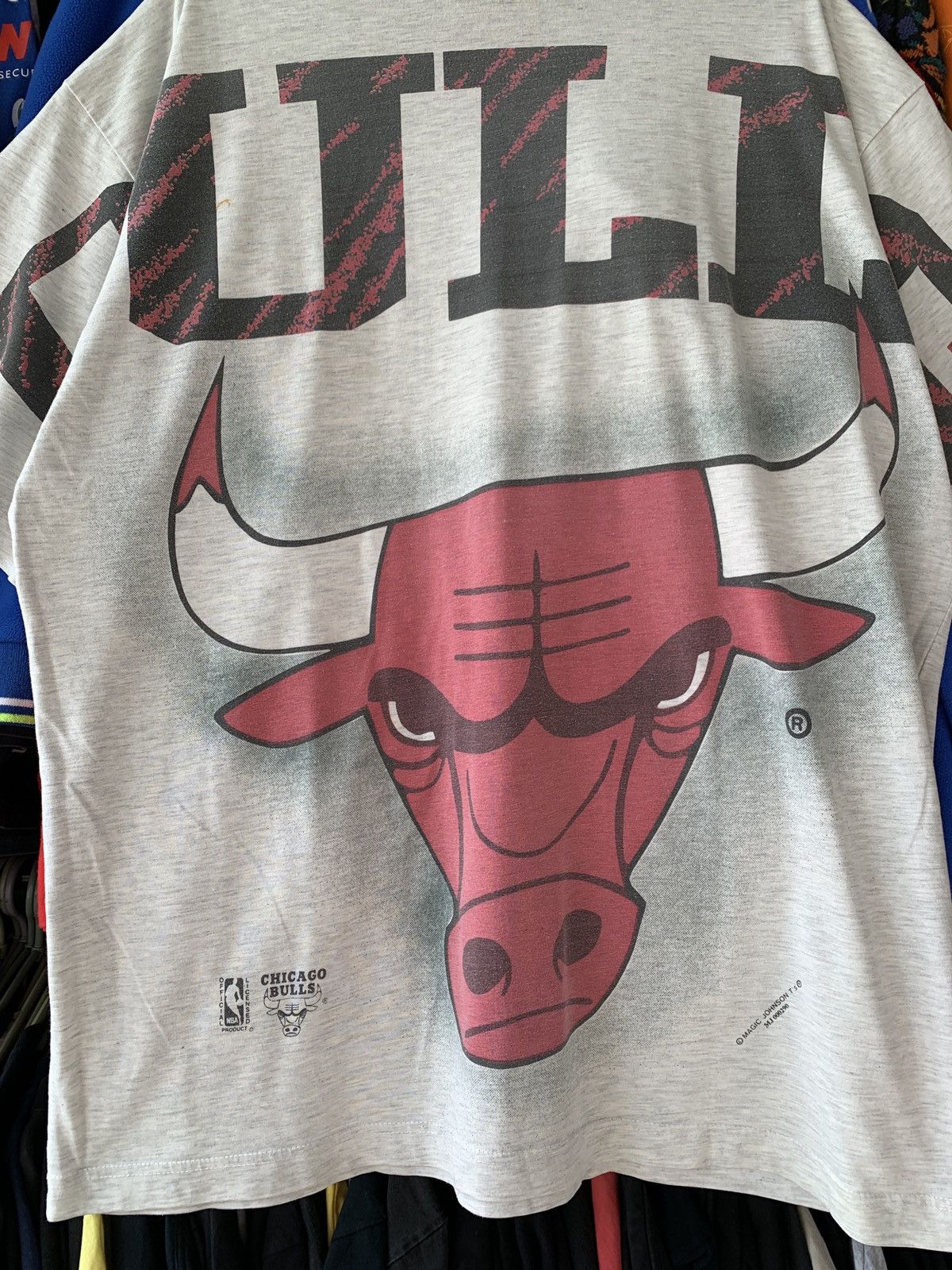 NBA VINTAGE CHICAGO BULLS NBA BASKETBALL TEE SHIRT Size US XL / EU 56 / 4 - 4 Thumbnail