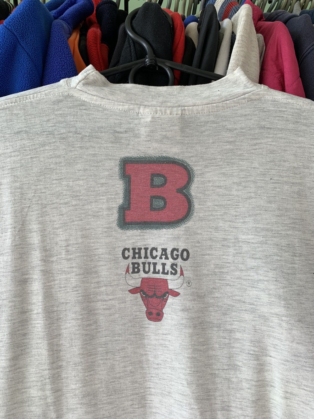 NBA VINTAGE CHICAGO BULLS NBA BASKETBALL TEE SHIRT Size US XL / EU 56 / 4 - 8 Thumbnail