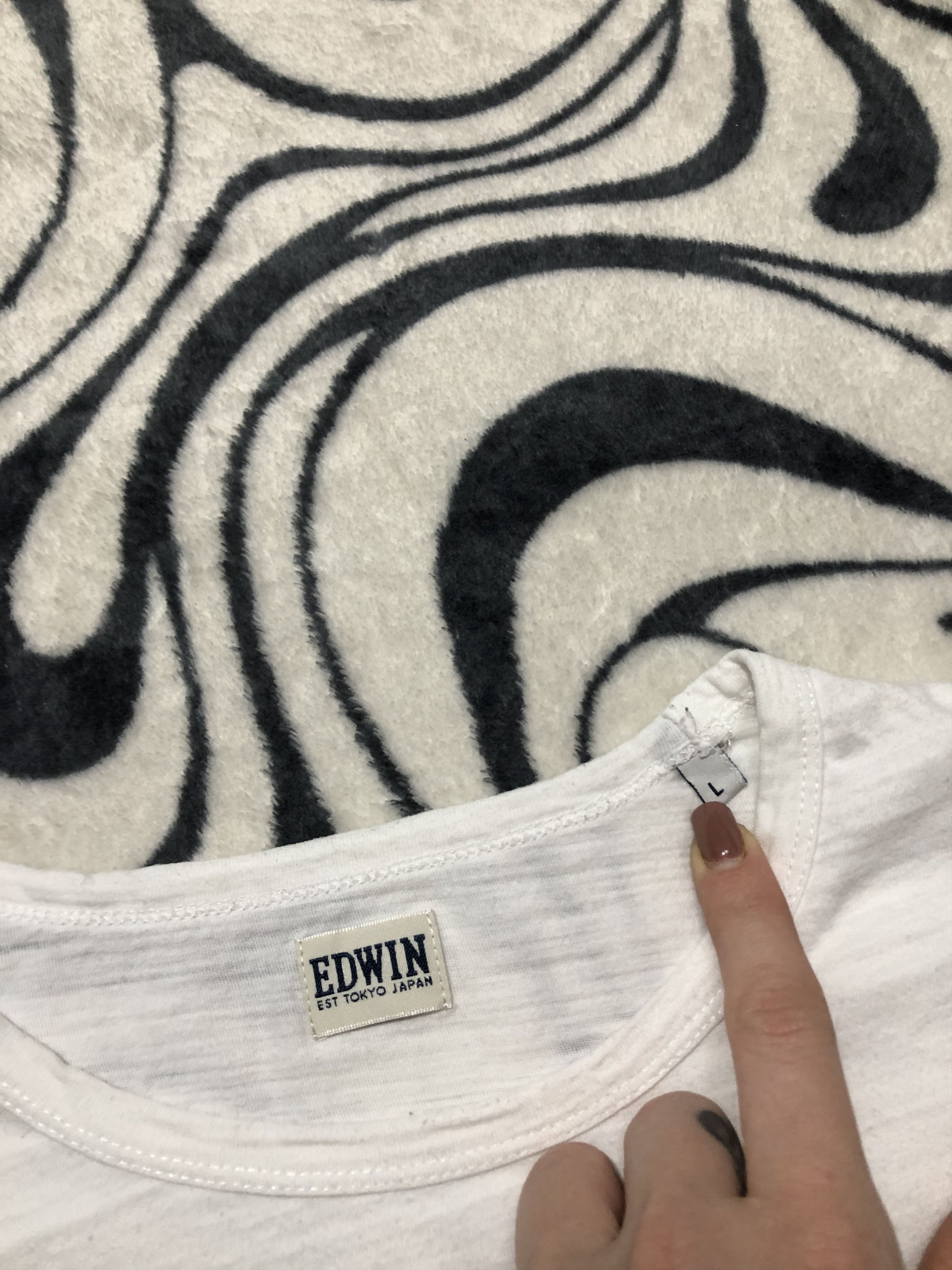 Edwin × Japanese Brand × Vintage Edwin Vintage Mens T-Shirt Tee Size US L / EU 52-54 / 3 - 4 Thumbnail