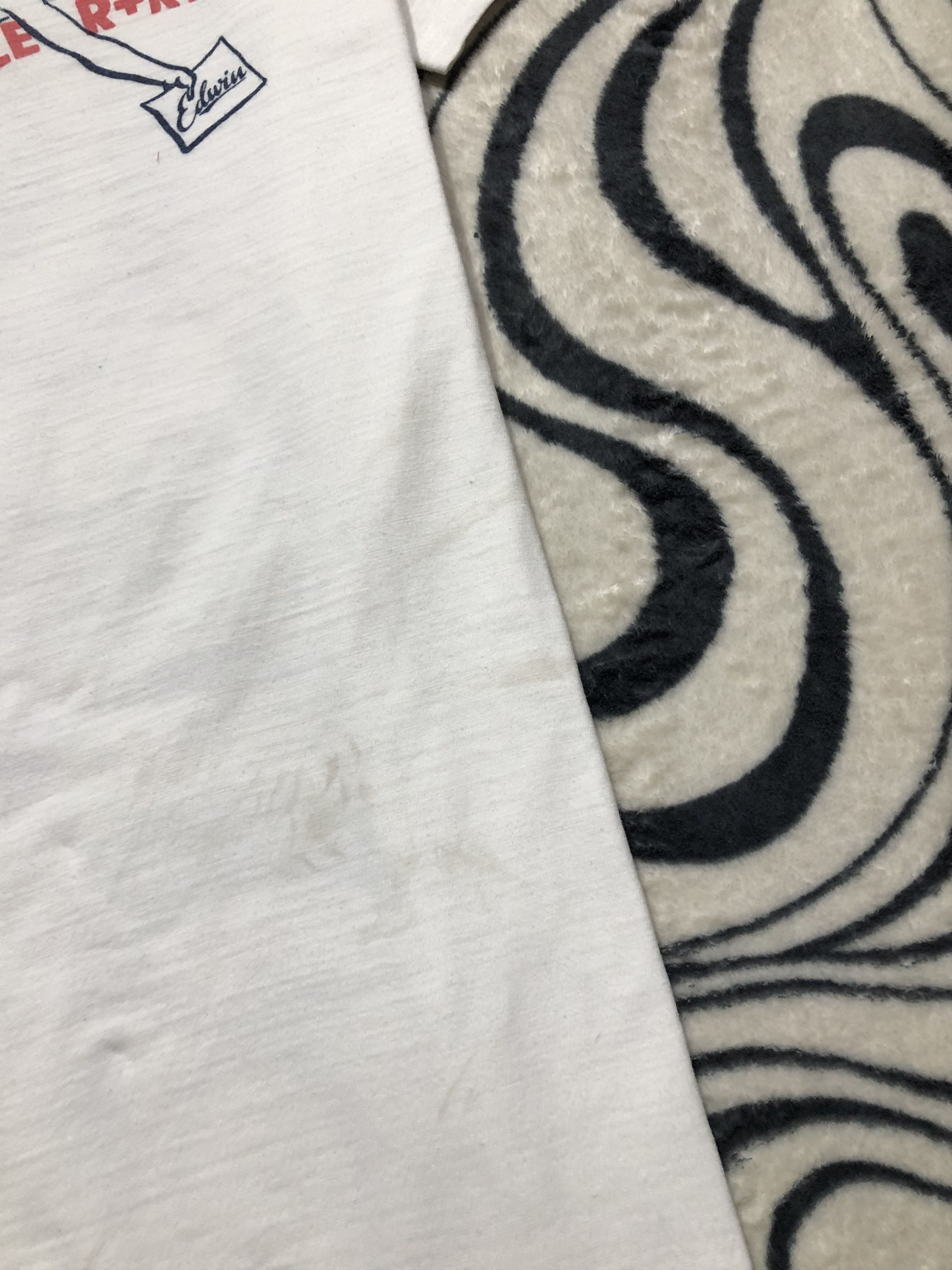 Edwin × Japanese Brand × Vintage Edwin Vintage Mens T-Shirt Tee Size US L / EU 52-54 / 3 - 5 Thumbnail