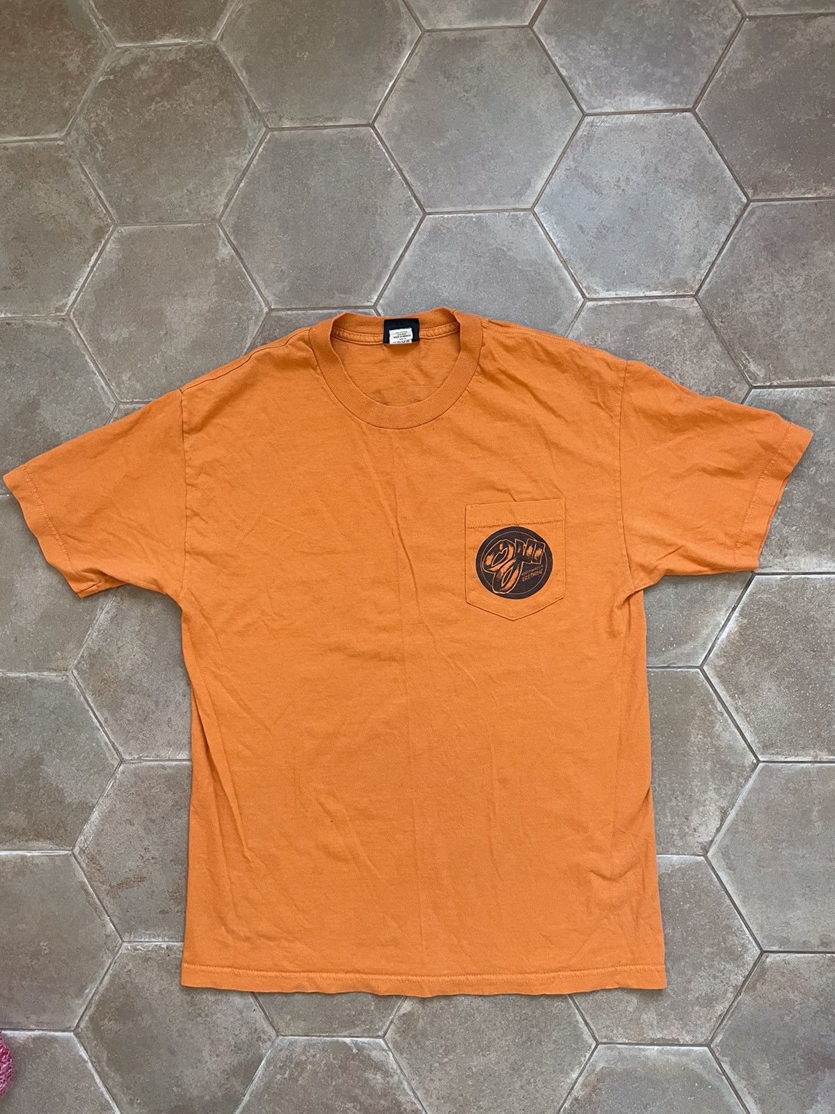 Santa Cruz Skateboards VINTAGE SANTA CRUZ OJII OJ2 JIM PHILLIPS SHIRT SKATEBOARD Size US L / EU 52-54 / 3 - 2 Thumbnail