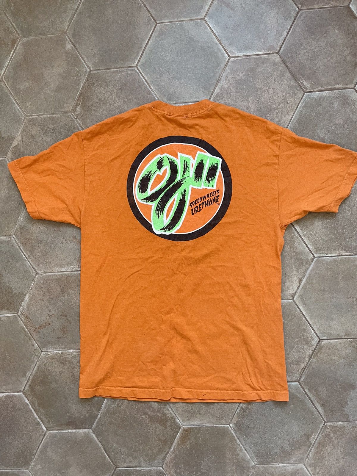 Santa Cruz Skateboards VINTAGE SANTA CRUZ OJII OJ2 JIM PHILLIPS SHIRT SKATEBOARD Size US L / EU 52-54 / 3 - 7 Thumbnail