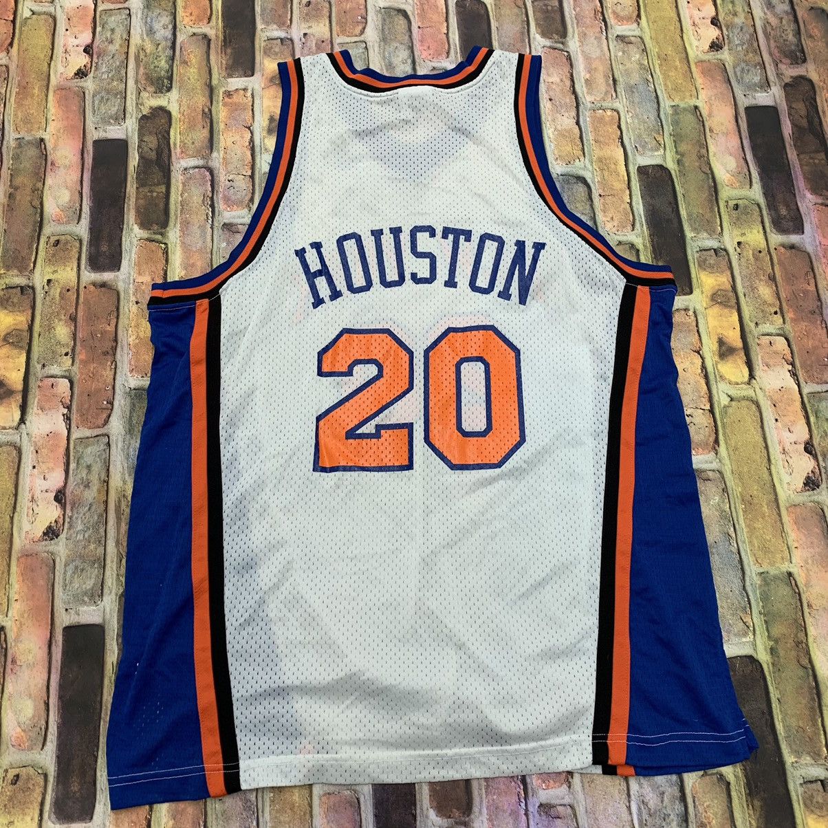 NBA × Starter × Vintage Vintage New York Knicks jersey Size US XL / EU 56 / 4 - 2 Thumbnail