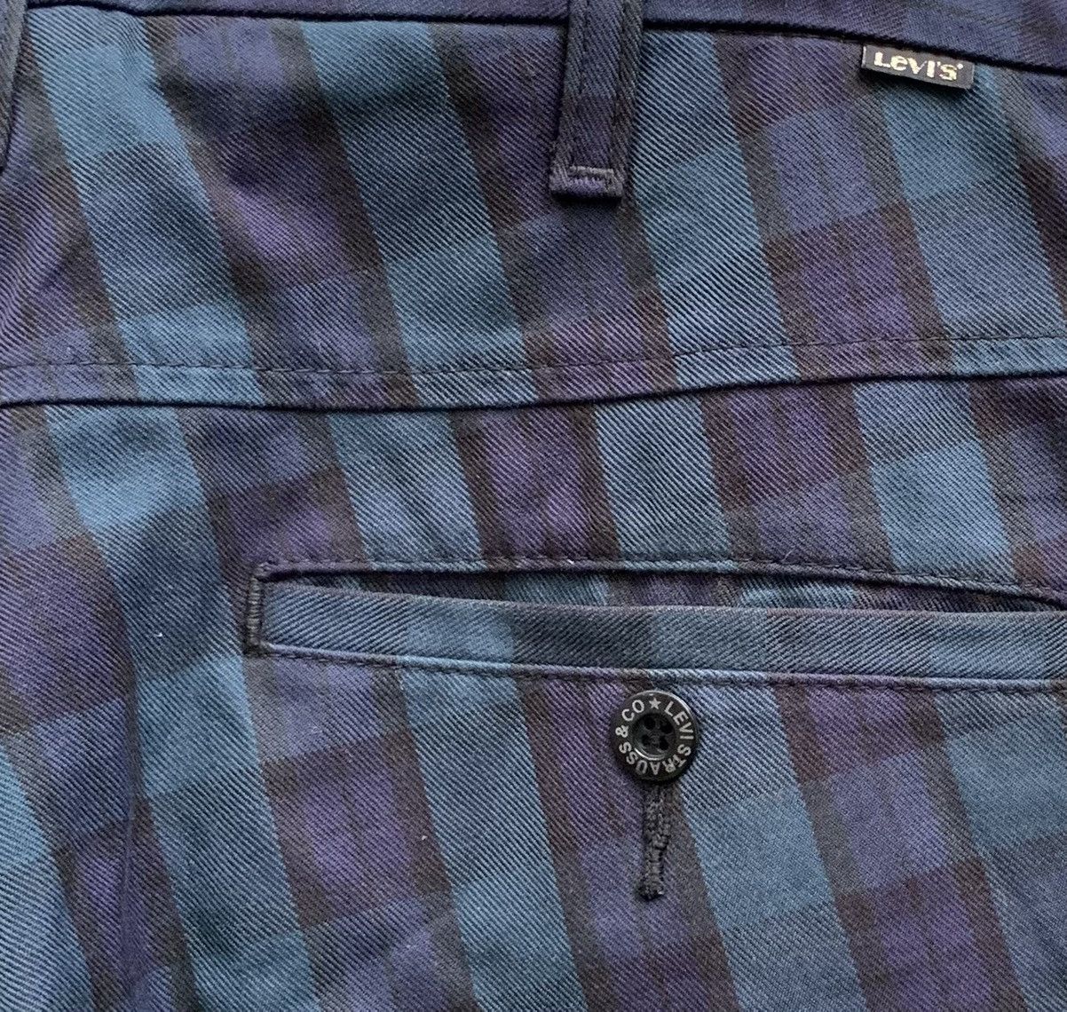 Levi's Vintage Clothing Levis STA-PREST Plaid 3 Quarter Cropped Pants Size US 31 - 12 Thumbnail
