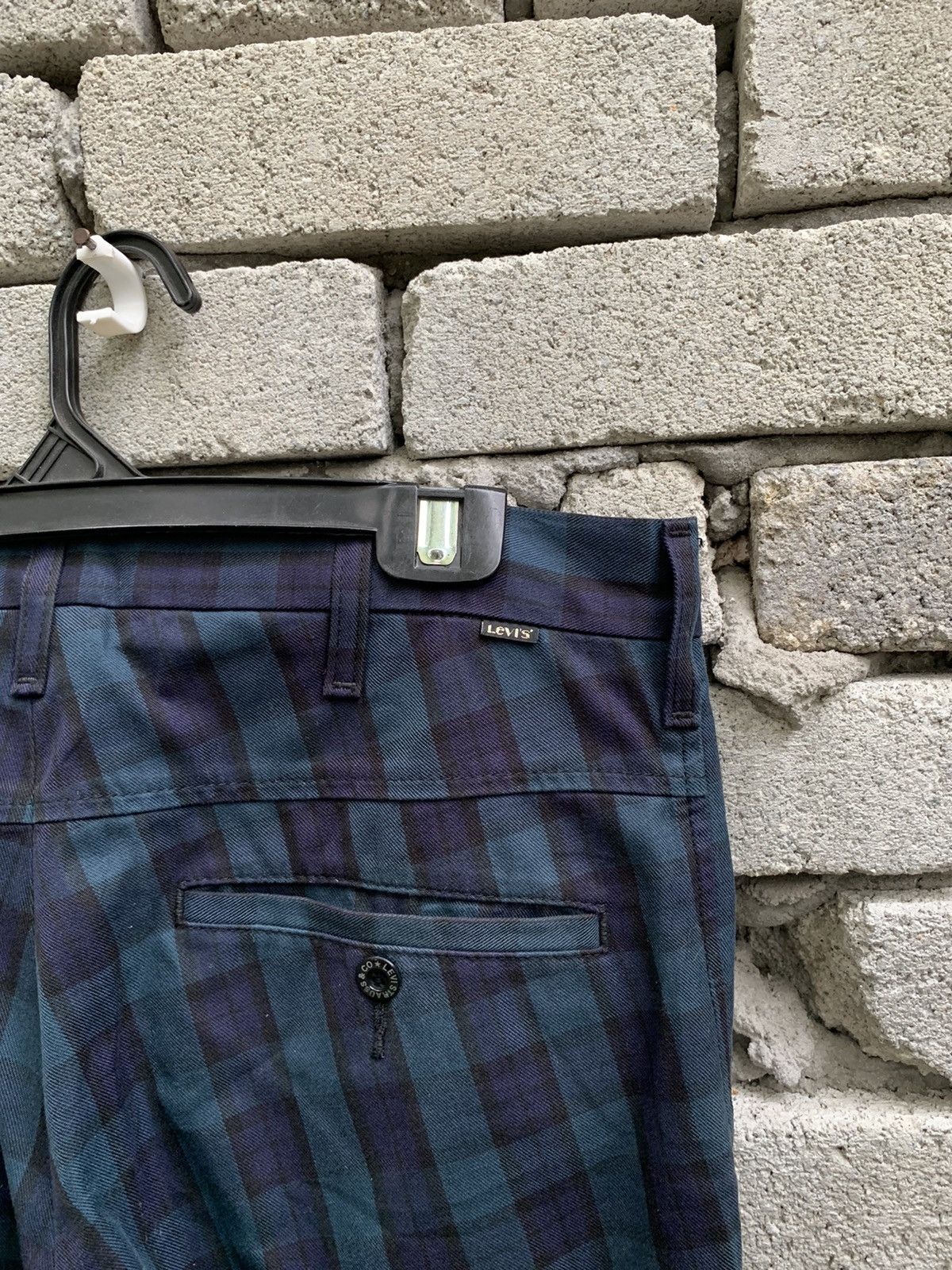 Levi's Vintage Clothing Levis STA-PREST Plaid 3 Quarter Cropped Pants Size US 31 - 11 Thumbnail