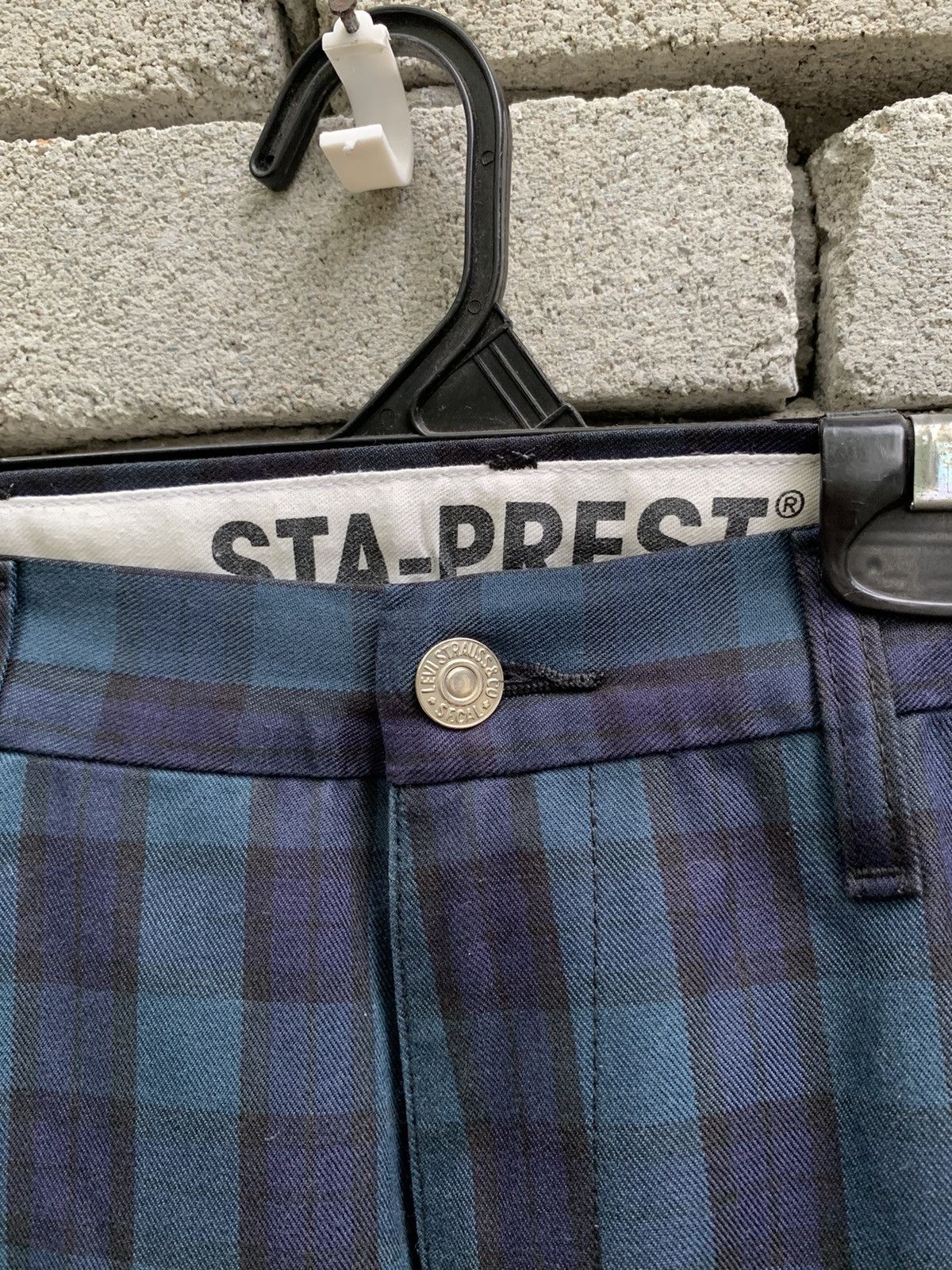 Levi's Vintage Clothing Levis STA-PREST Plaid 3 Quarter Cropped Pants Size US 31 - 9 Thumbnail