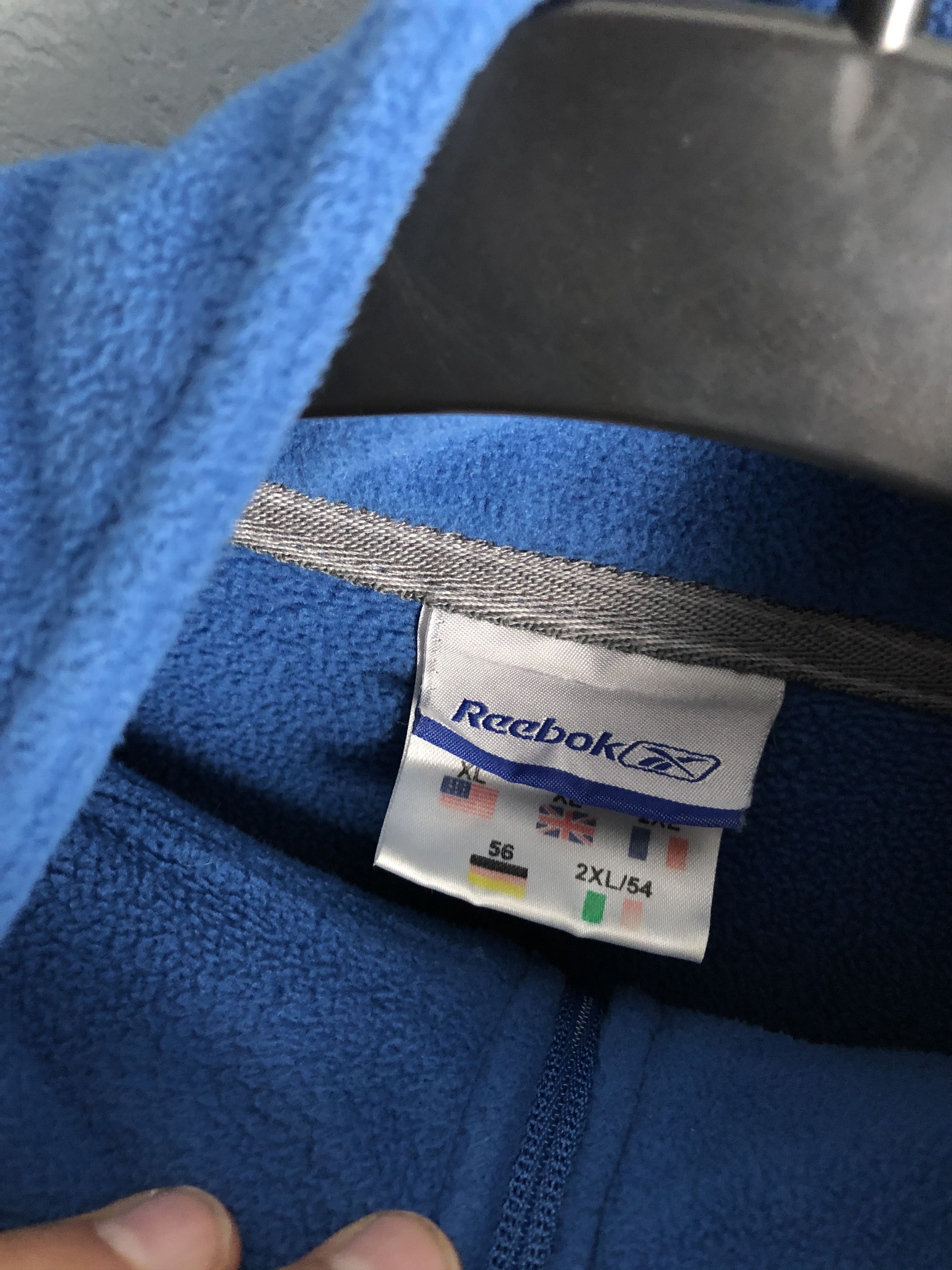 Reebok Vintage Reebok Big Logo Fleece Jacket Size US XL / EU 56 / 4 - 3 Thumbnail