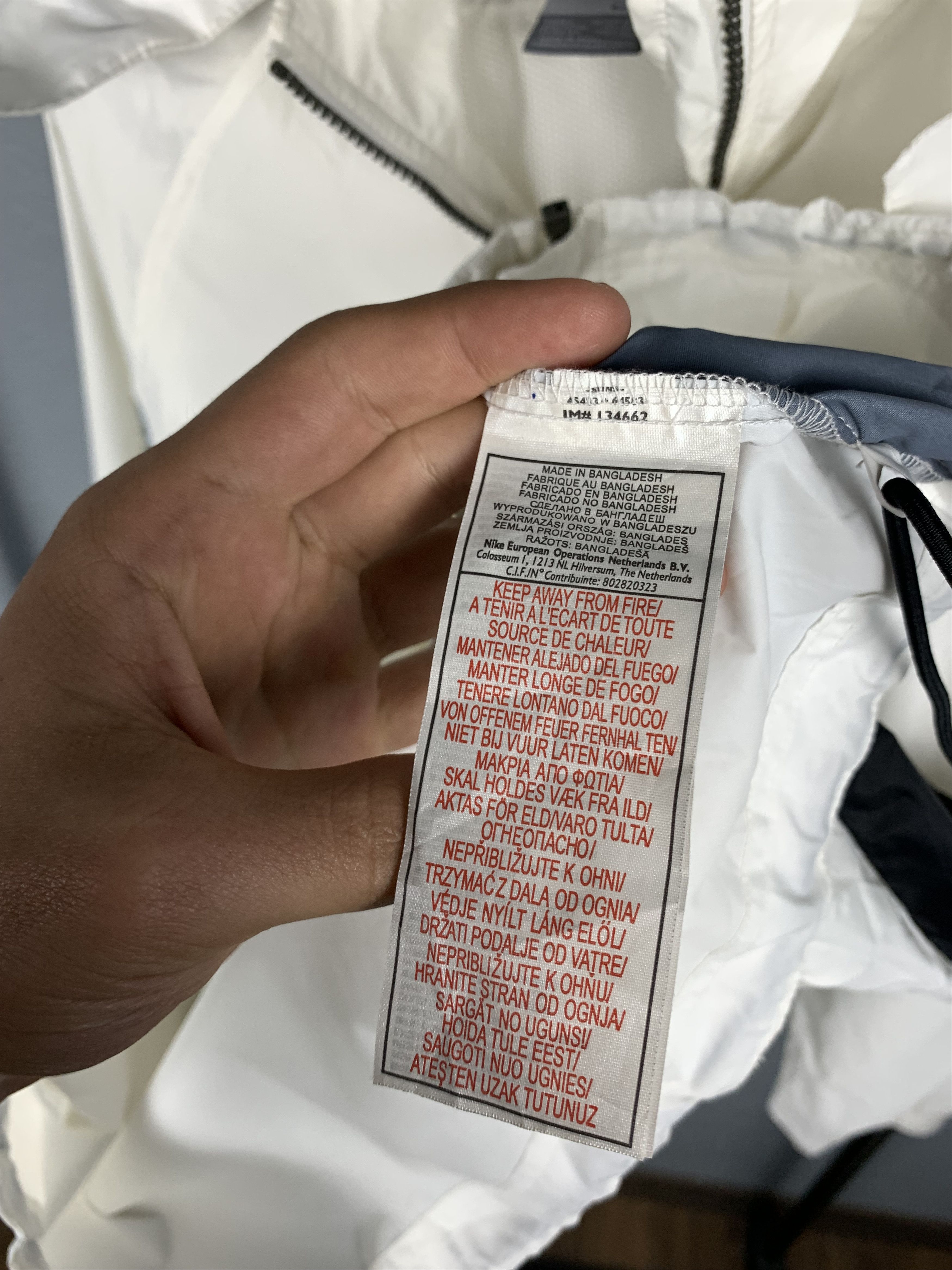 Nike Nike Vintage Windbreaker Jacket Swoosh Y2K Drill Size US L / EU 52-54 / 3 - 10 Thumbnail