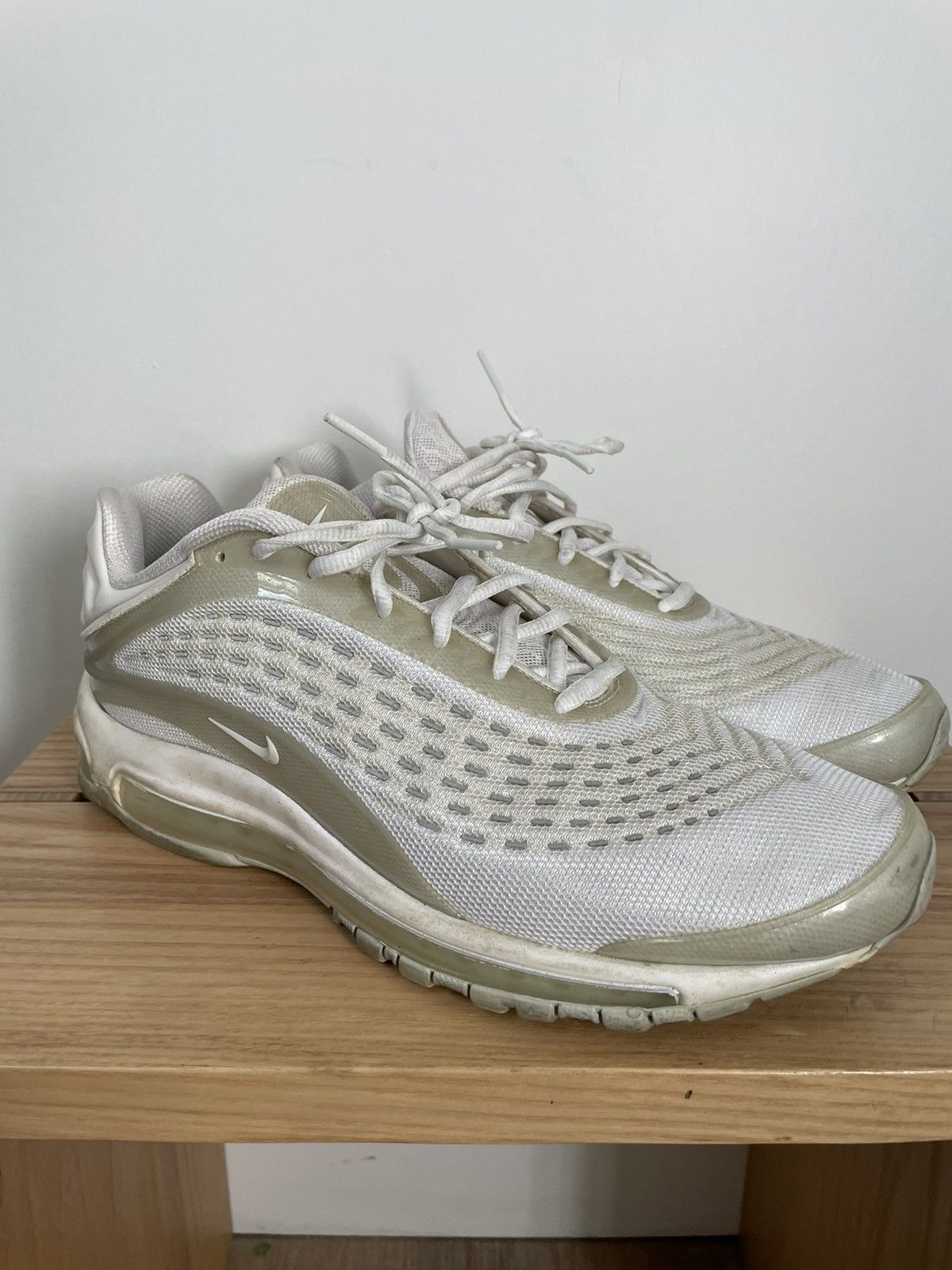 Nike Air Max Deluxe Pure Platinum 2018 Size US 10.5 / EU 43-44 - 2 Preview