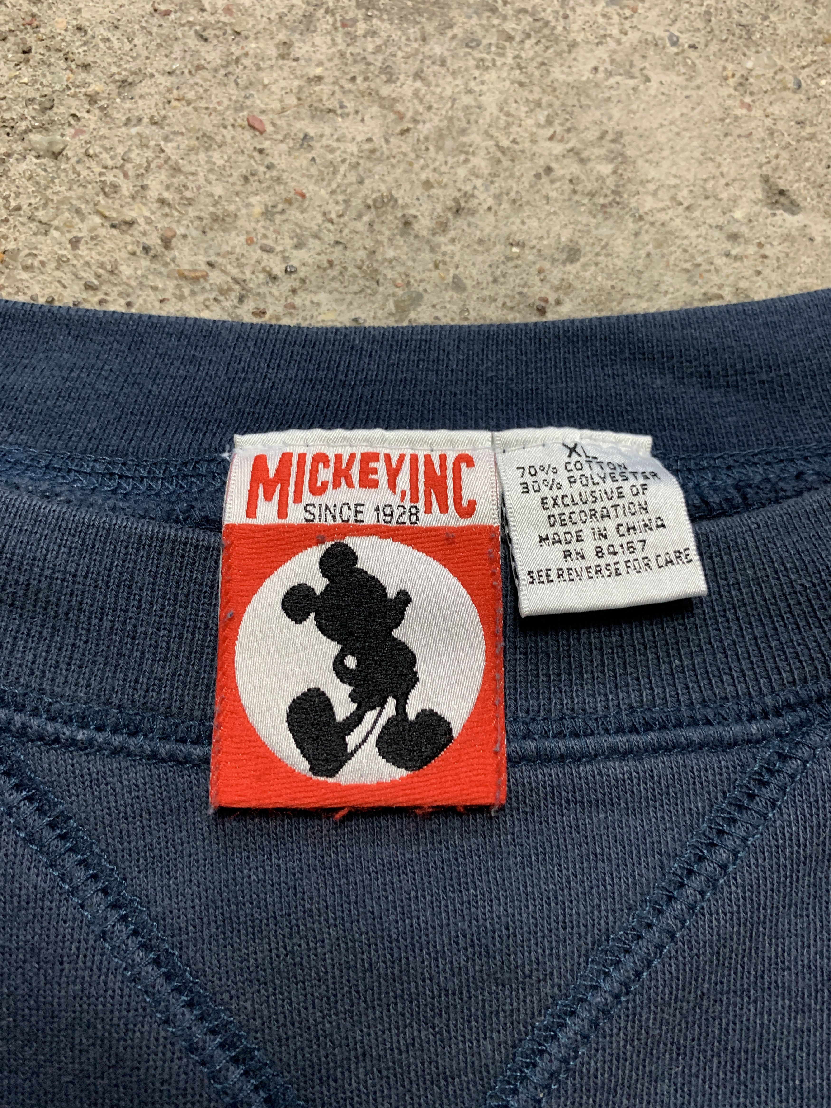 Disney Vintage Mickey America USA Disney 90's Crewneck Sweatshirt Size US XL / EU 56 / 4 - 3 Thumbnail