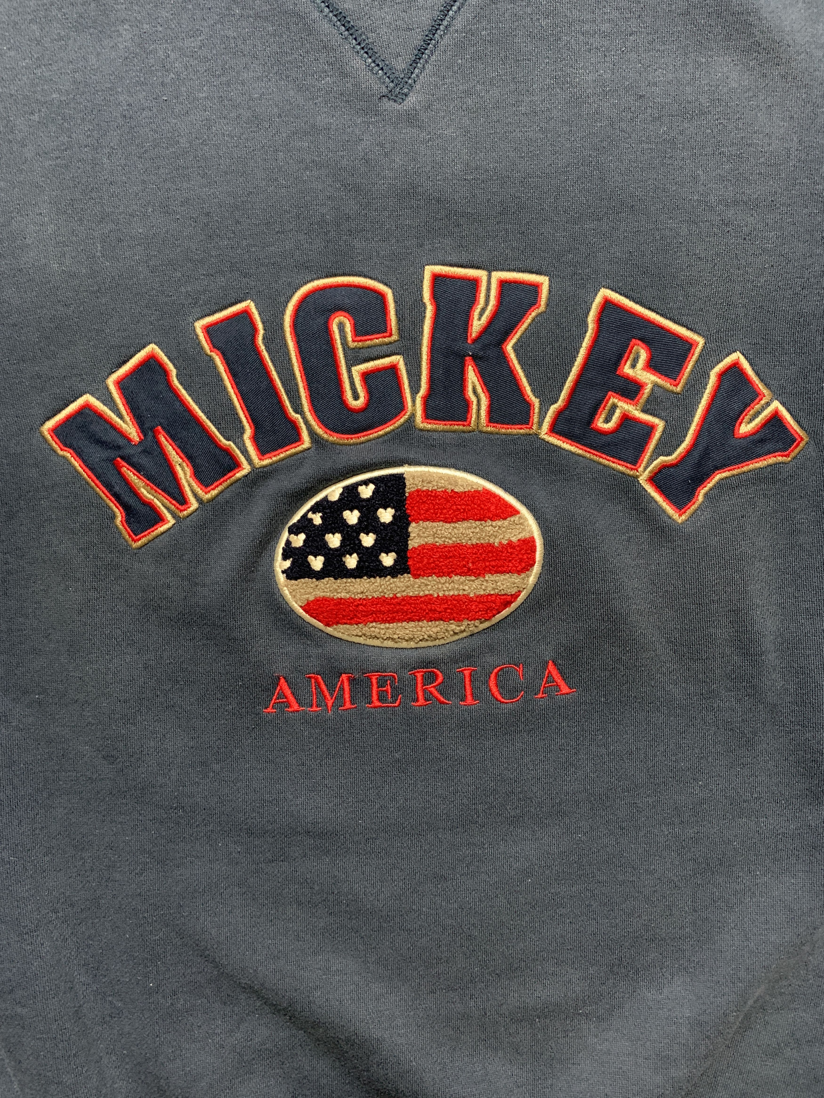 Disney Vintage Mickey America USA Disney 90's Crewneck Sweatshirt Size US XL / EU 56 / 4 - 2 Thumbnail