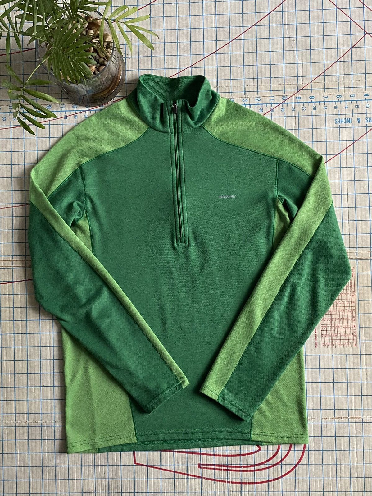 Patagonia Patagonia Capilene 1/4 Zip Base Layer Fleece Jacket Small Size US S / EU 44-46 / 1 - 1 Thumbnail