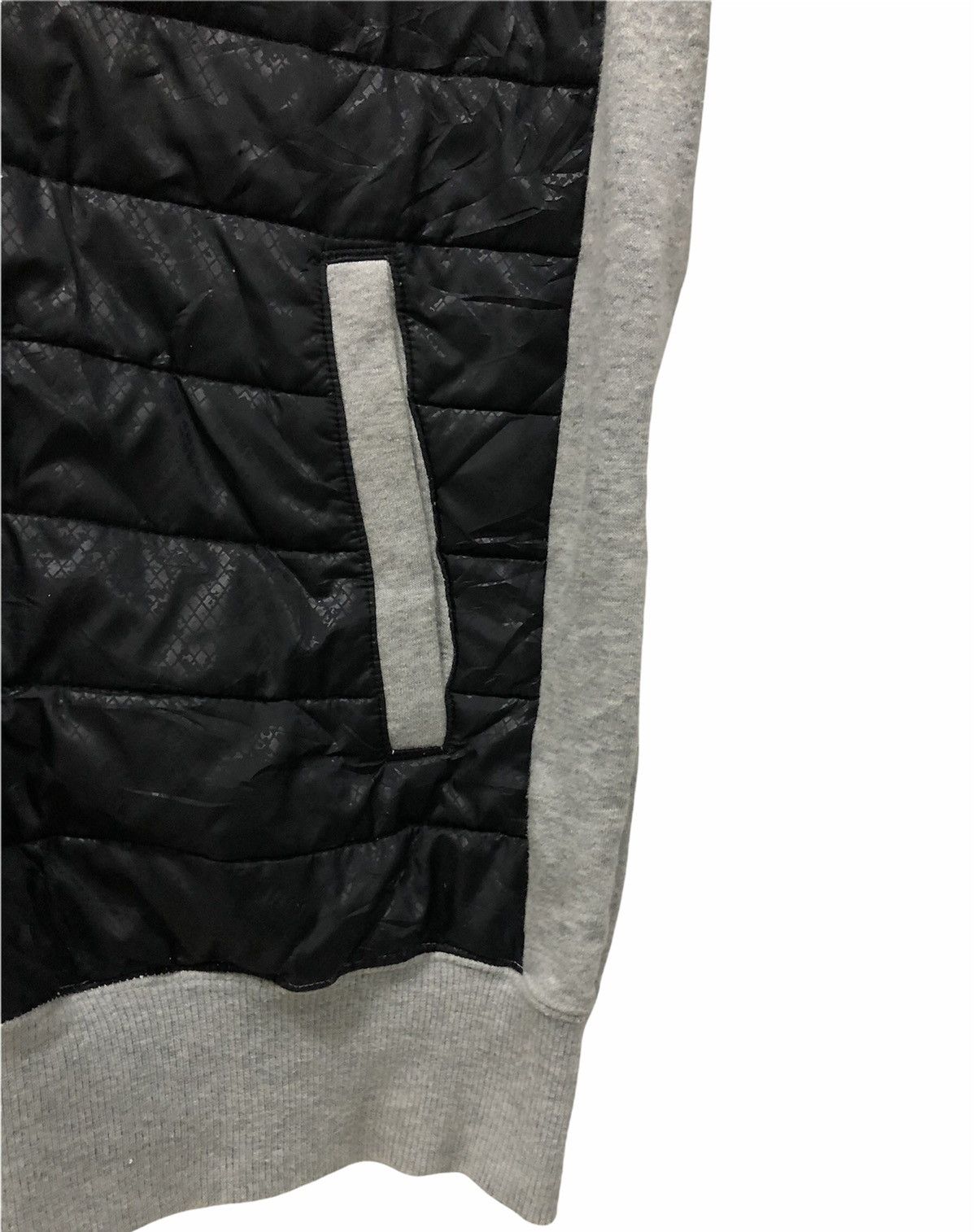 Champion Champion Athletic Zip-Up Hoodie Gray & Black Japan Edition Size US M / EU 48-50 / 2 - 6 Thumbnail