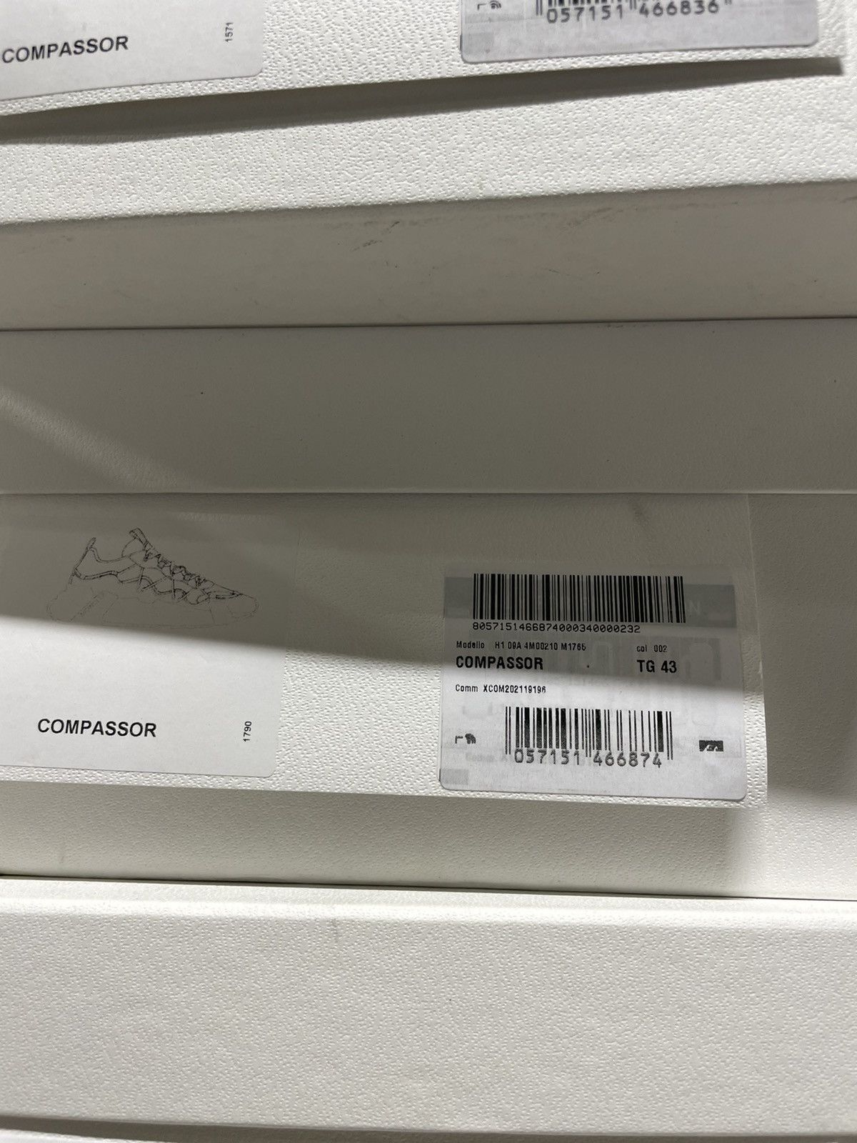 Moncler Moncler Compassor Trainers 800$ Size US 10 / EU 43 - 9 Thumbnail