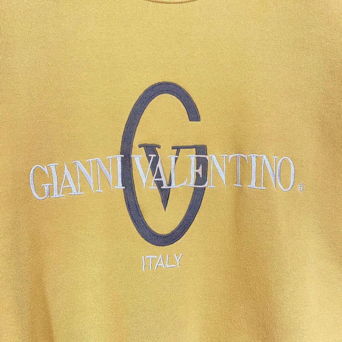 Gianni Valentino × Valentino × Vintage Vintage 90’s Gianni Valentino Crewneck Sweatshirt Size M Size US M / EU 48-50 / 2 - 5 Thumbnail