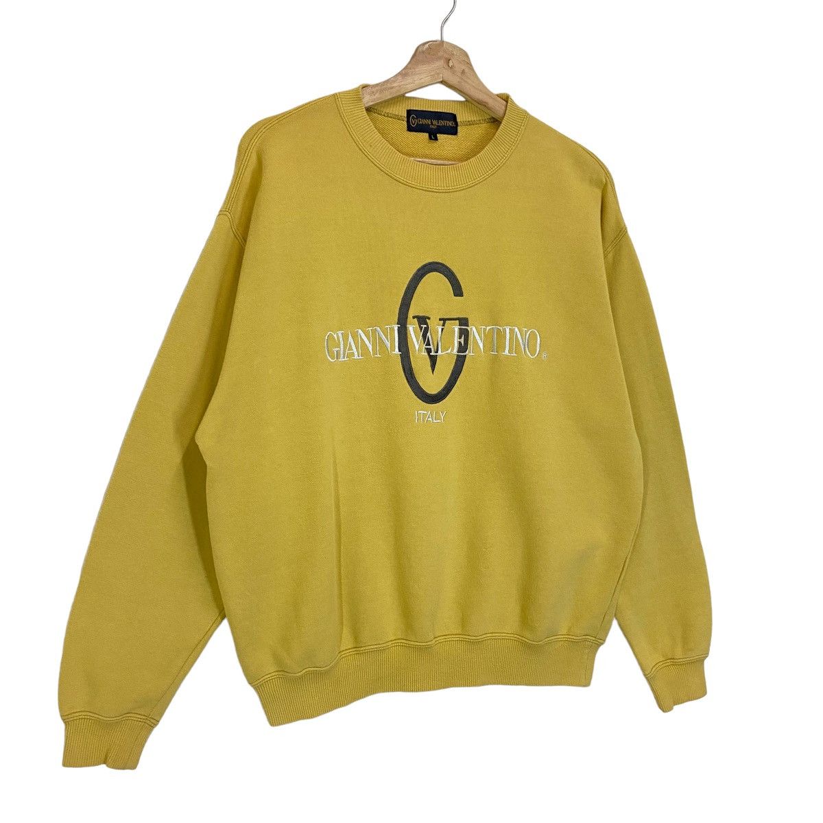 Gianni Valentino × Valentino × Vintage Vintage 90’s Gianni Valentino Crewneck Sweatshirt Size M Size US M / EU 48-50 / 2 - 3 Thumbnail