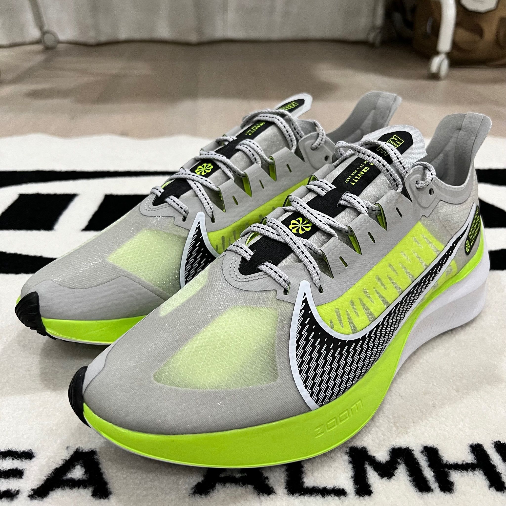 Nike Zoom Gravity Running Shoes