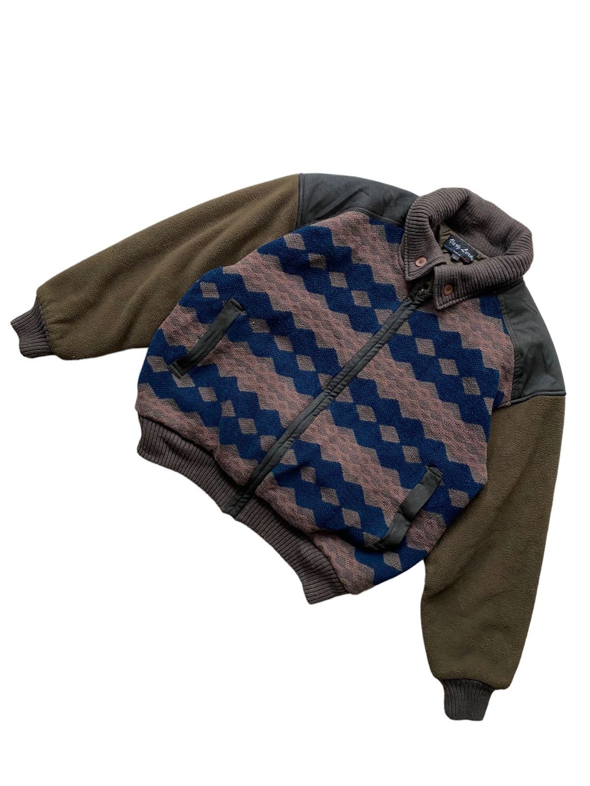 Bomber jacket Design miyake Wool sherpa pachwork style