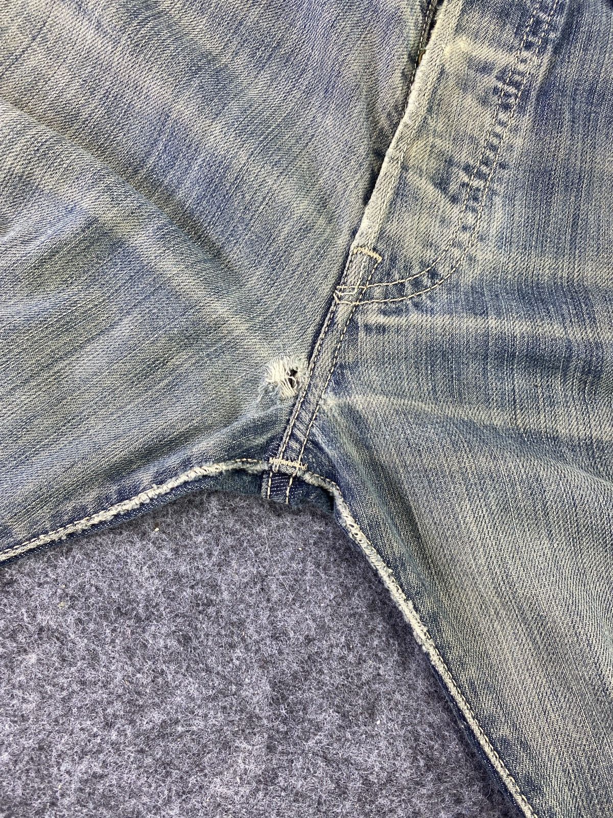Levi's Vintage Levi's 501 Rusty Jeans - J557 Size US 31 - 10 Thumbnail