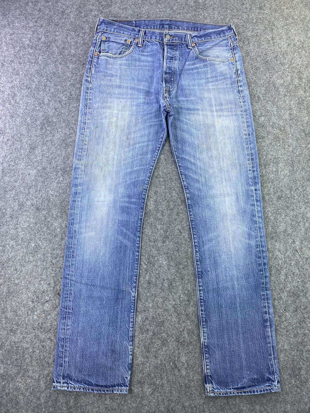 Levi's Vintage Levis 501 Blue wash Jeans - J558 Size US 34 / EU 50 - 1 Thumbnail