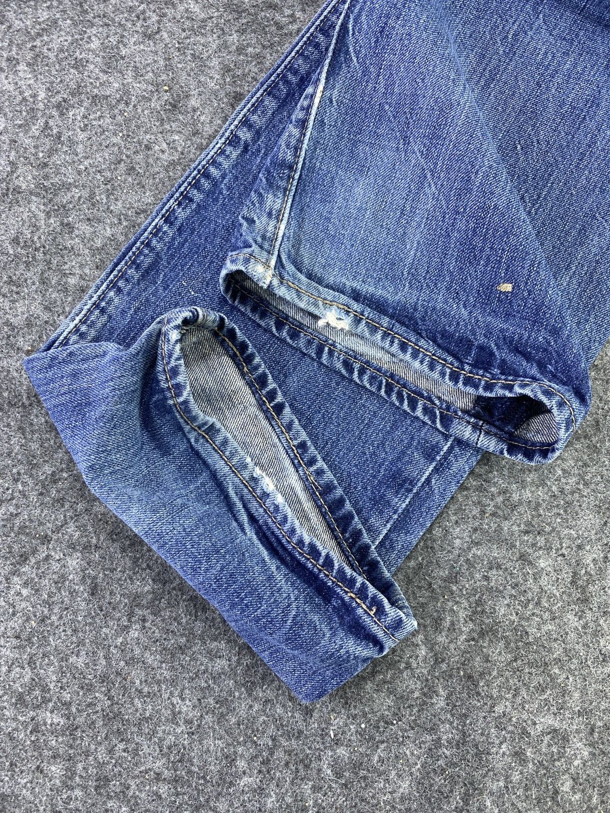Levi's Vintage Levis 501 Blue wash Jeans - J558 Size US 34 / EU 50 - 6 Thumbnail