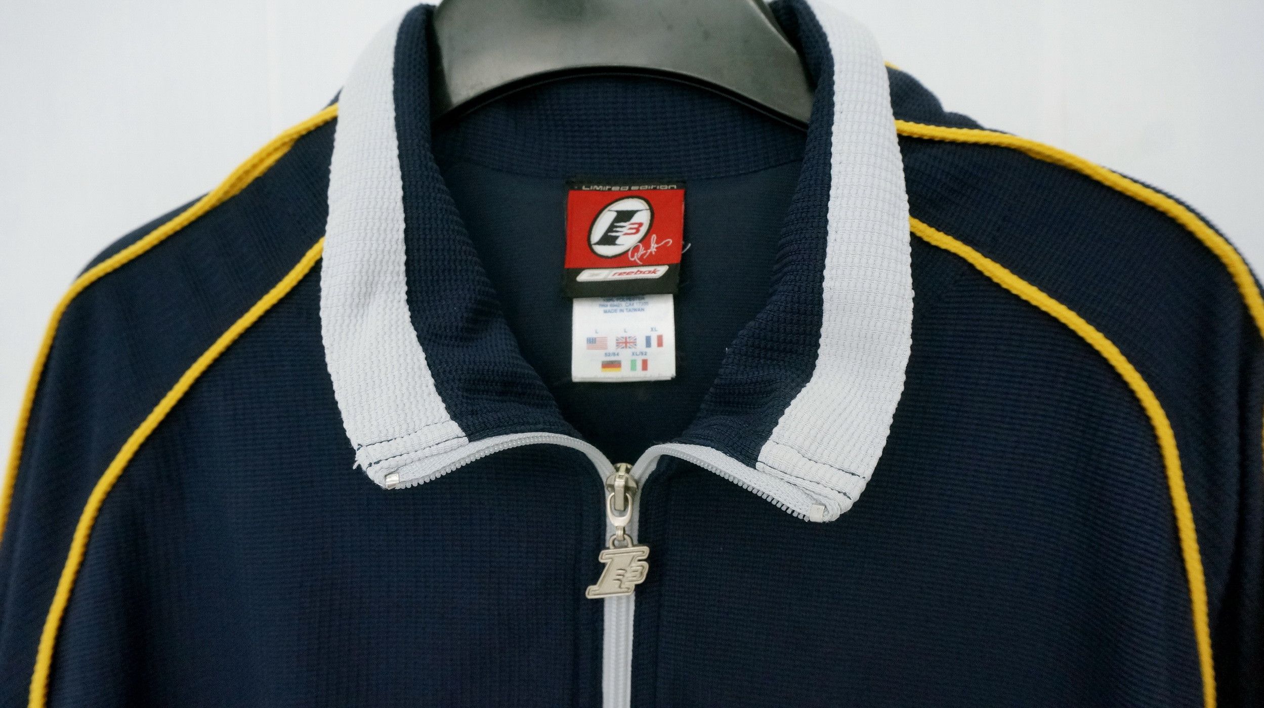 Reebok Rare Vintage Reebok Allen Iverson Limited Zip Up Sweatshirt Size US L / EU 52-54 / 3 - 7 Thumbnail