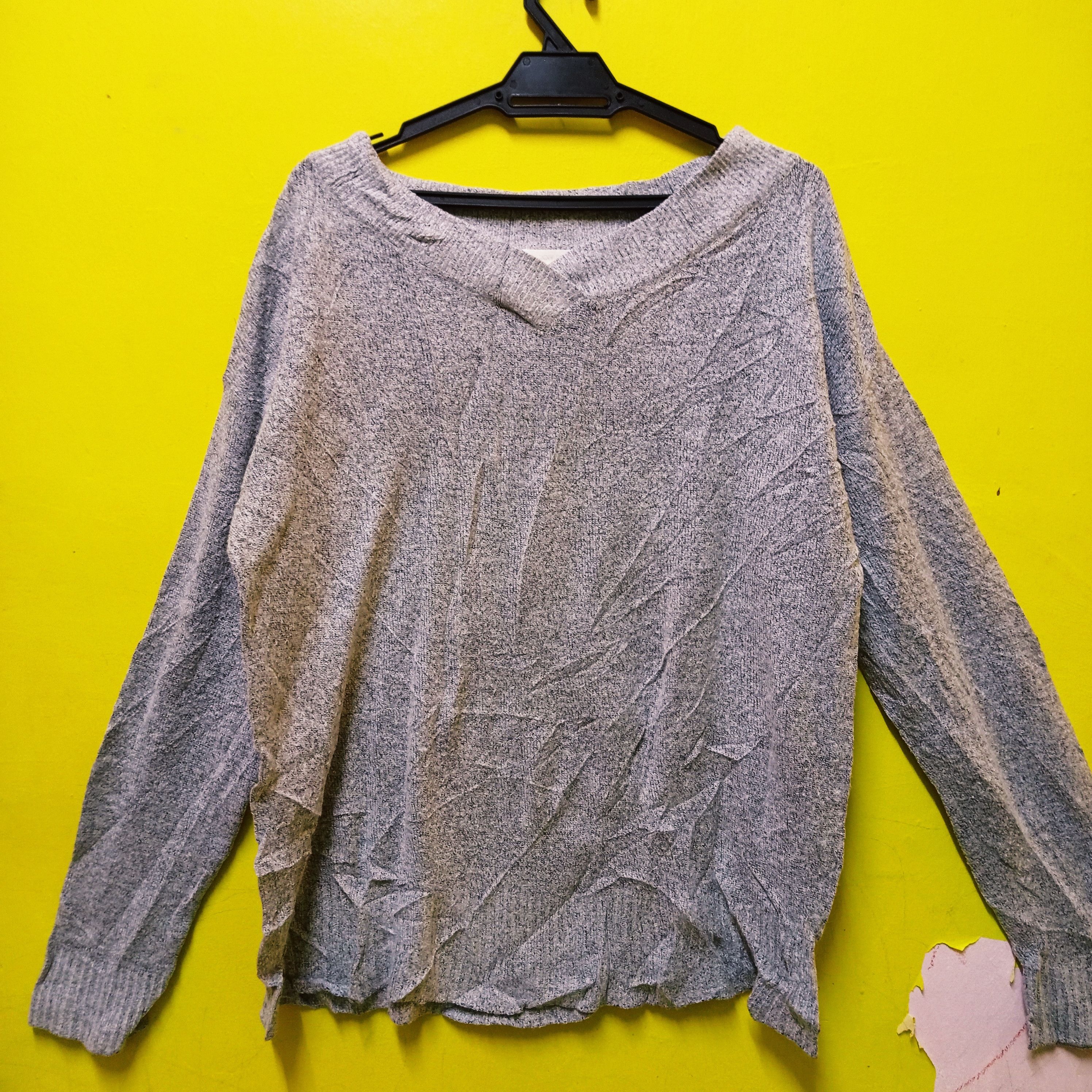 Retro 90's SWEATSHIRT BY SUNNY DAISY ❌ JAPANESE