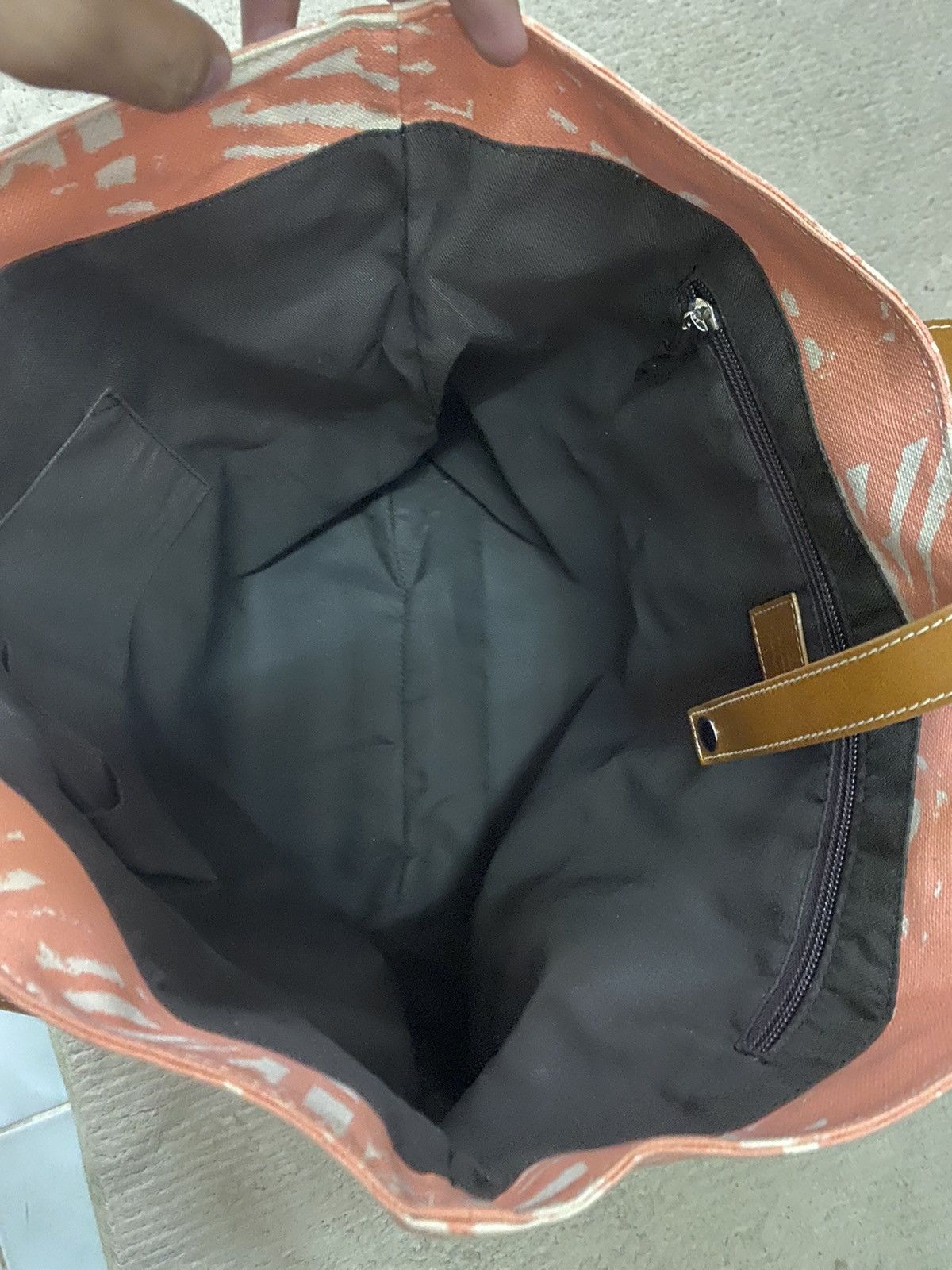 Vivienne Westwood Authentic Vivienne Westwood Tote Bag Size ONE SIZE - 7 Thumbnail