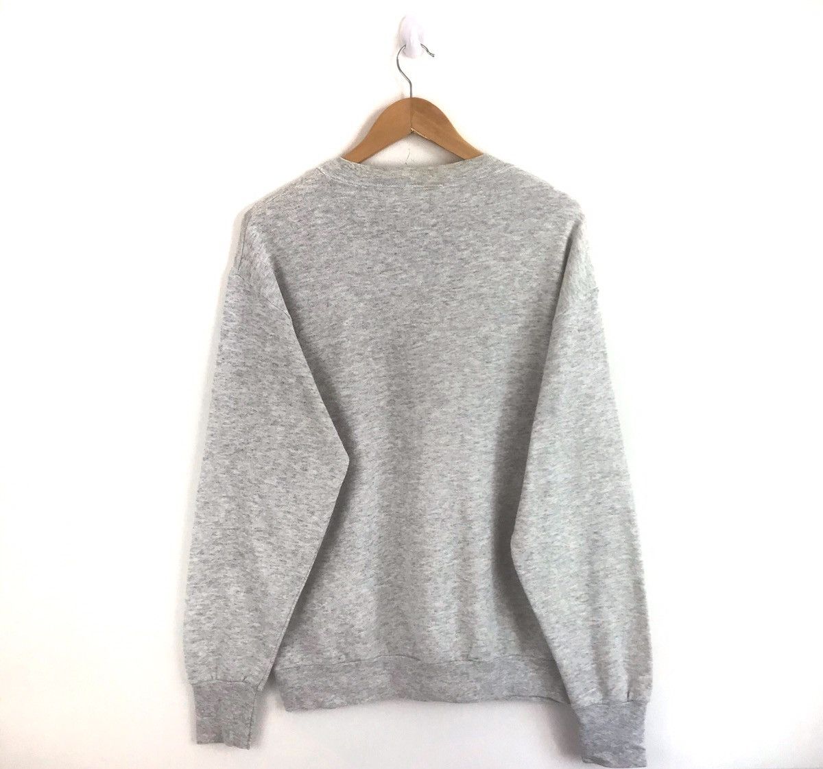 Disney × Vintage Vintage Pooh Big Logo Large Size Grey Colour Sweatshirt Size US L / EU 52-54 / 3 - 3 Thumbnail