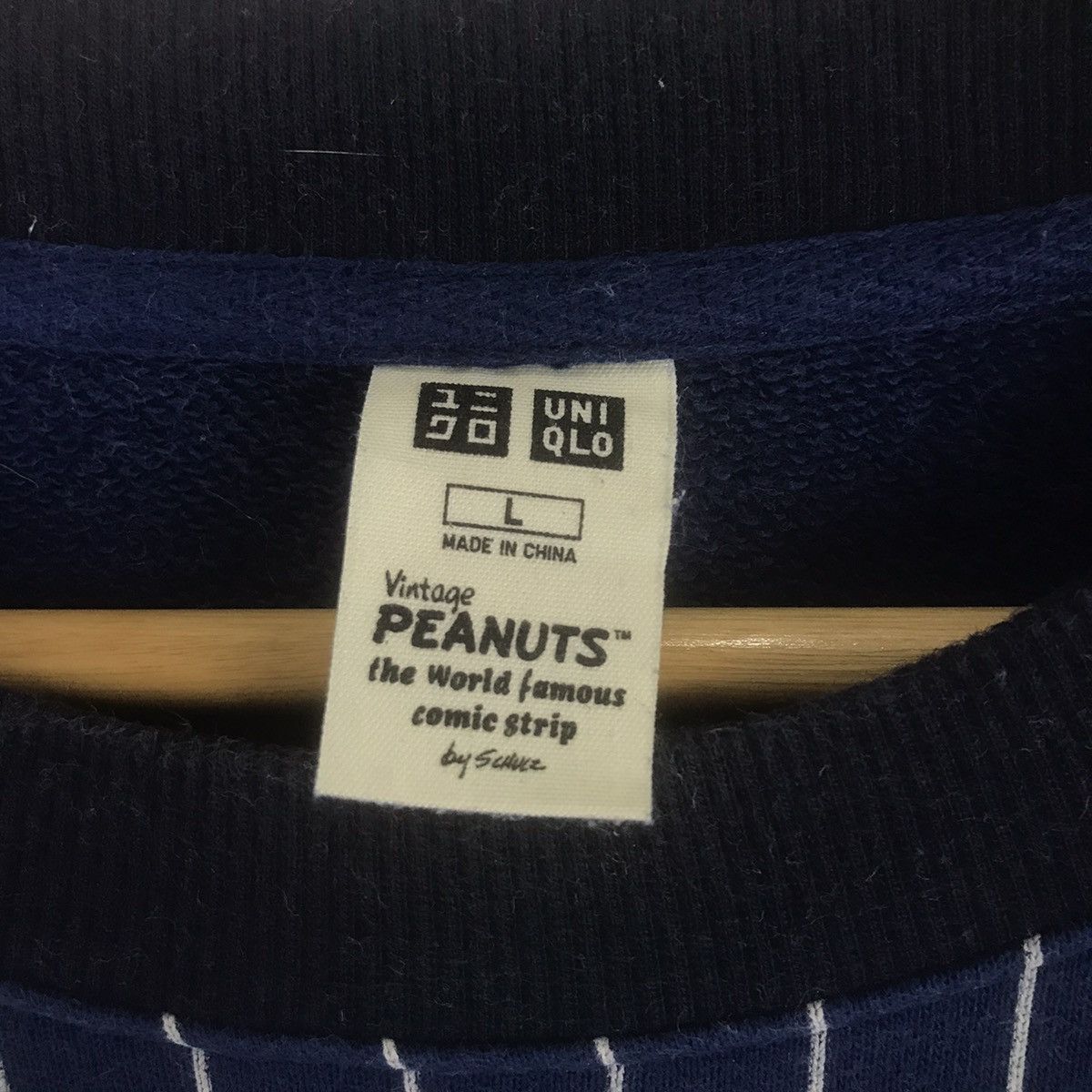 Japanese Brand × Peanuts × Uniqlo UT x Peanuts Big Logo Large Size Blue Colour Sweatshirt Size US L / EU 52-54 / 3 - 4 Thumbnail