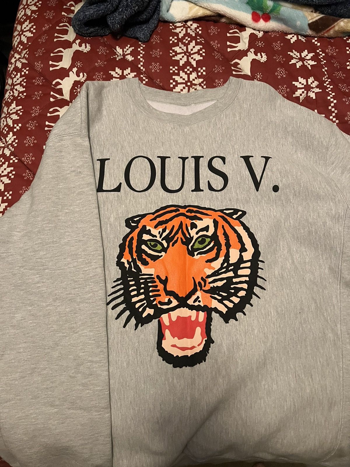 Chinatown Market, Shirts, New Chinatown Market Louis V Tiger Black  Crewneck