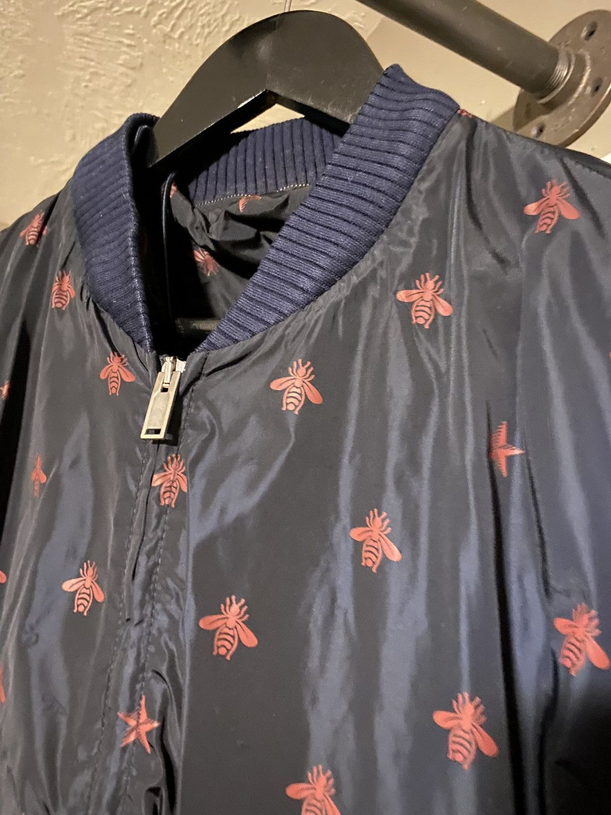 Gucci Gucci Bees and Stars Windbreaker Size US L / EU 52-54 / 3 - 1 Thumbnail