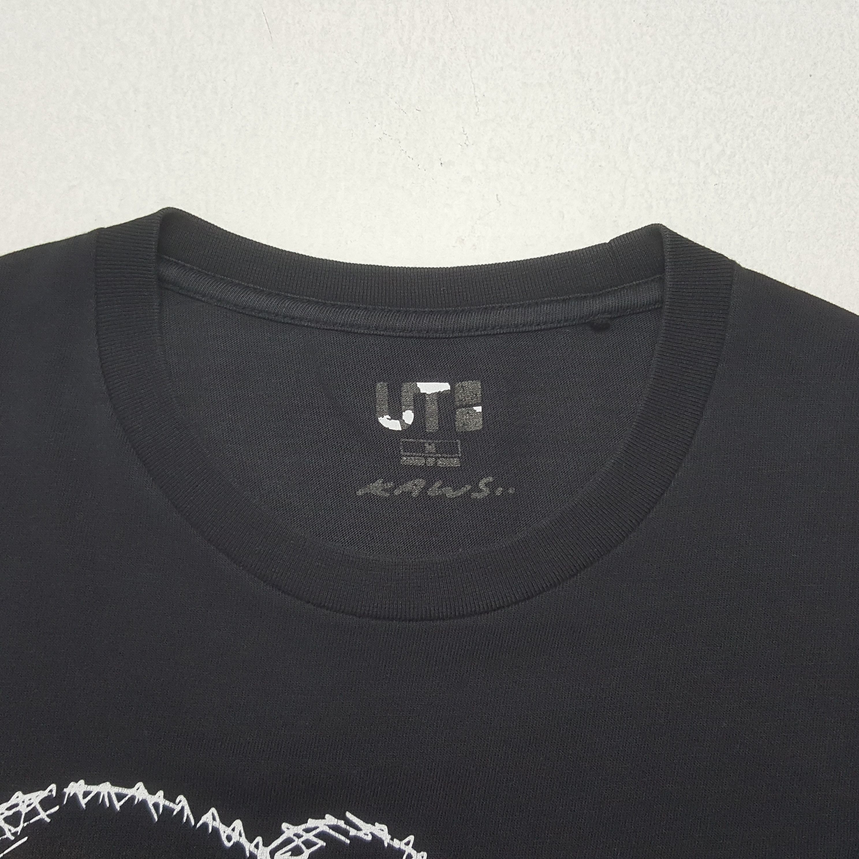 Vintage Uniqlo X Kaws Ins Japanese Brand Tshirt