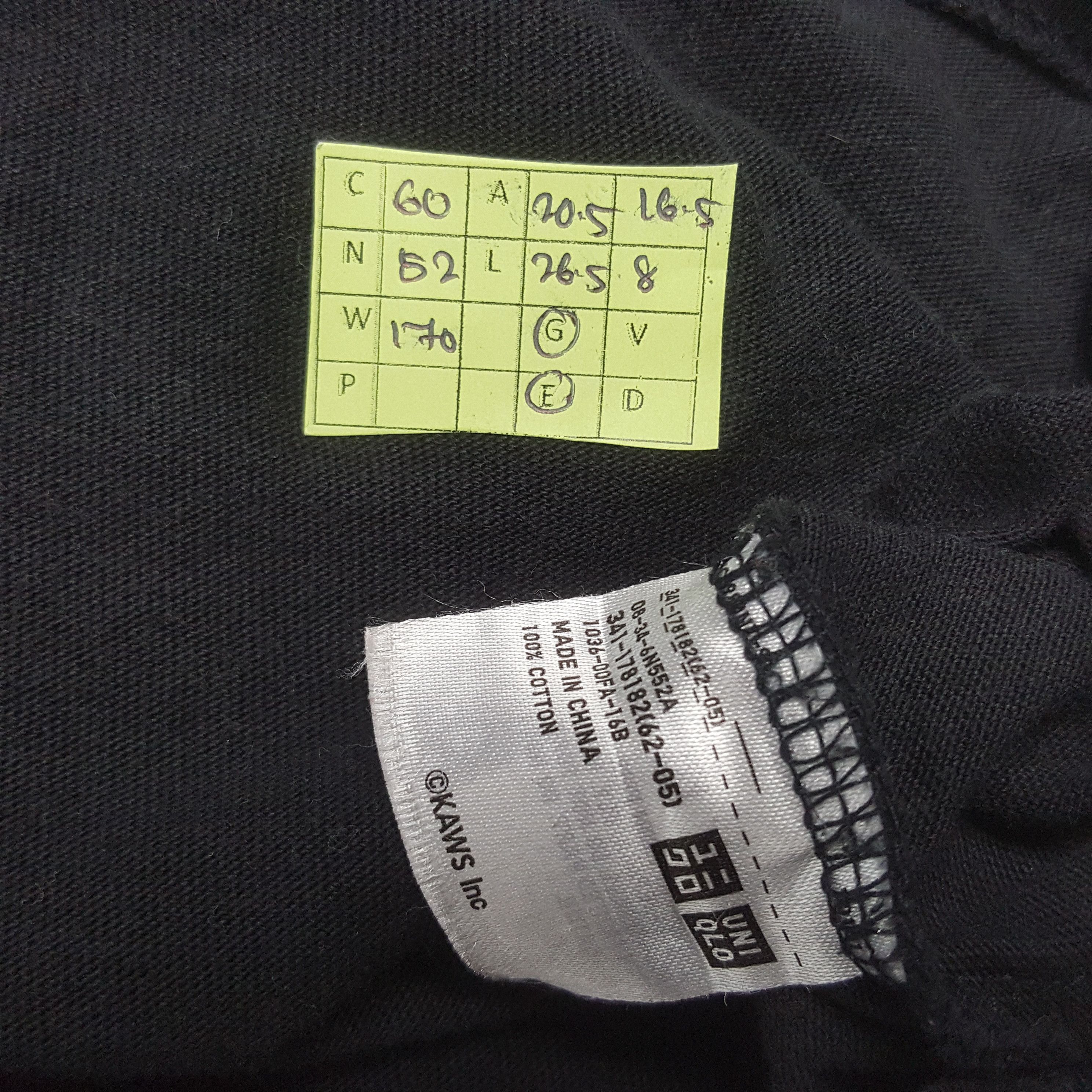 Vintage Uniqlo X Kaws Ins Japanese Brand Tshirt