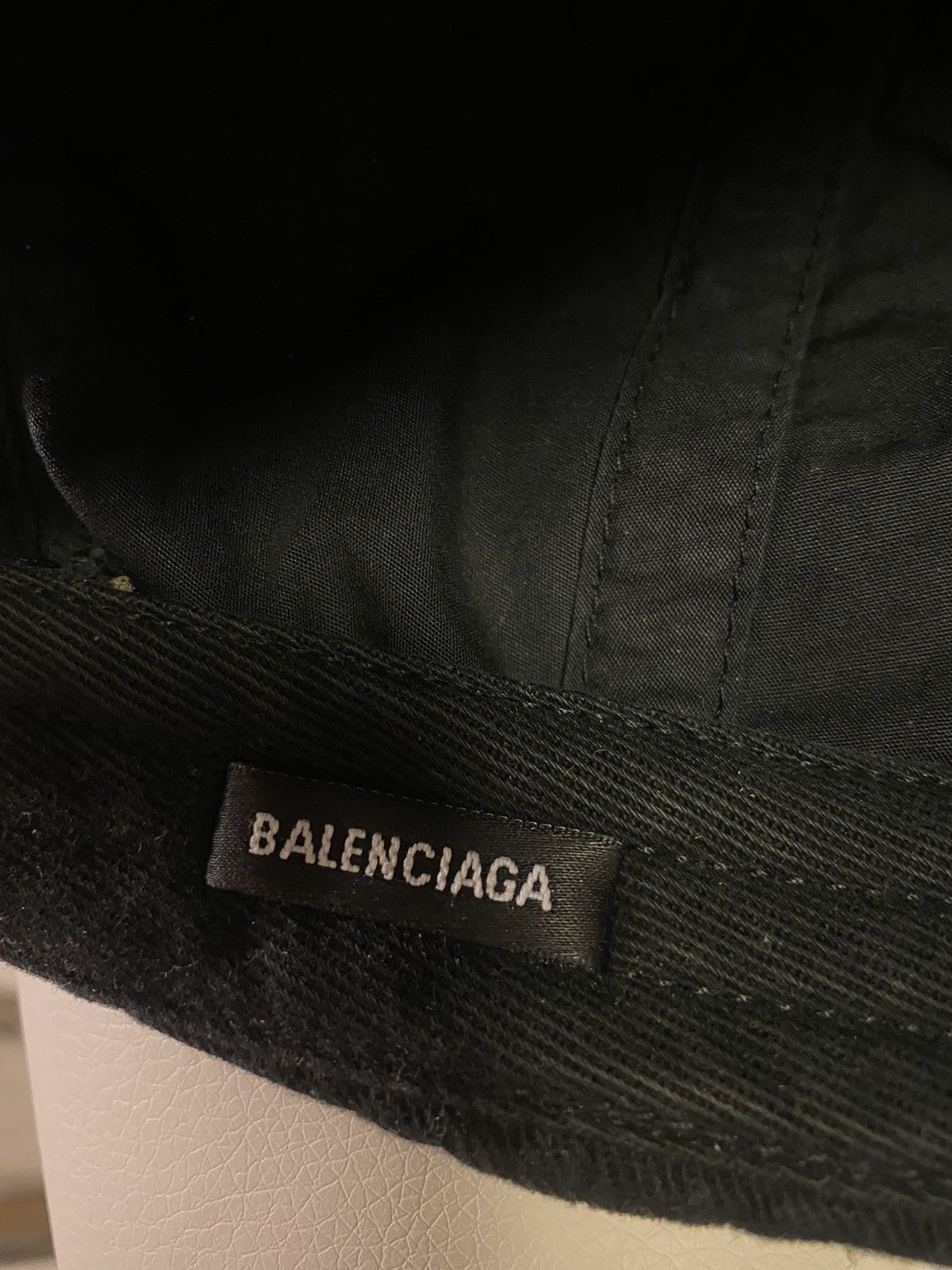 Balenciaga Balenciaga Paris Hat Size ONE SIZE - 3 Thumbnail